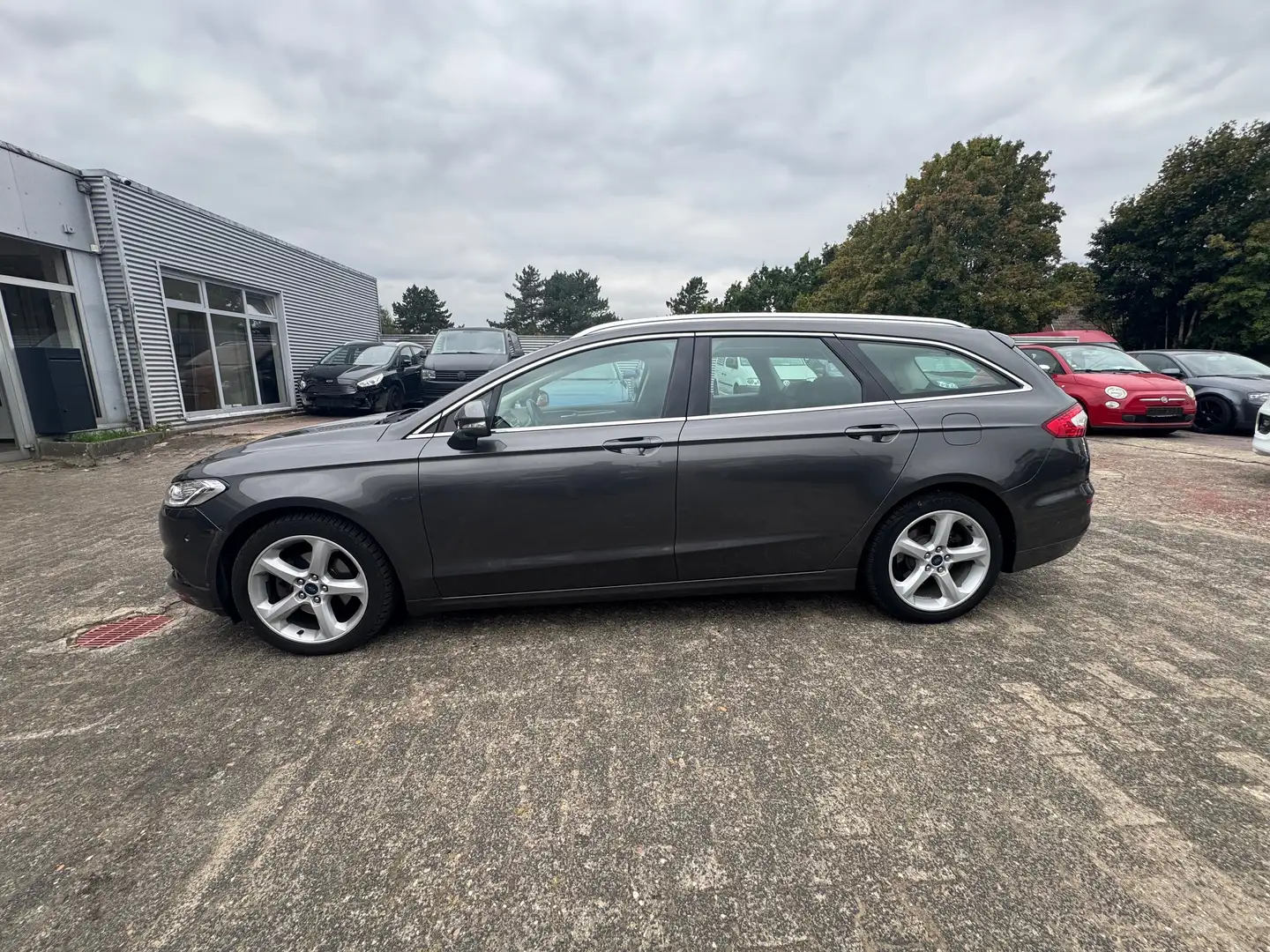 Ford Mondeo 24 Monate Garantie / Top Ausstattung/ Euro 6 Grau - 2