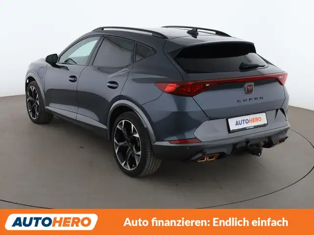 Cupra Formentor view 4