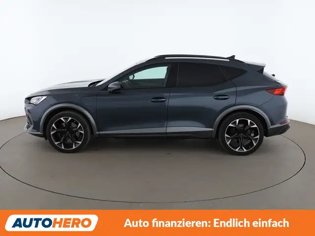 Cupra Formentor view 3