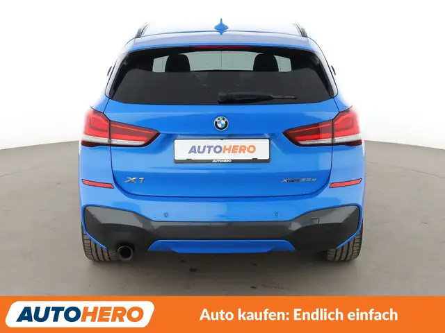 BMW X1 view 5