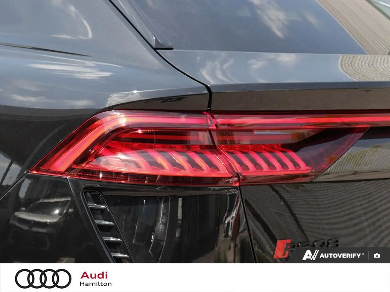 Audi RS Q8 снимка Audi RS Q8