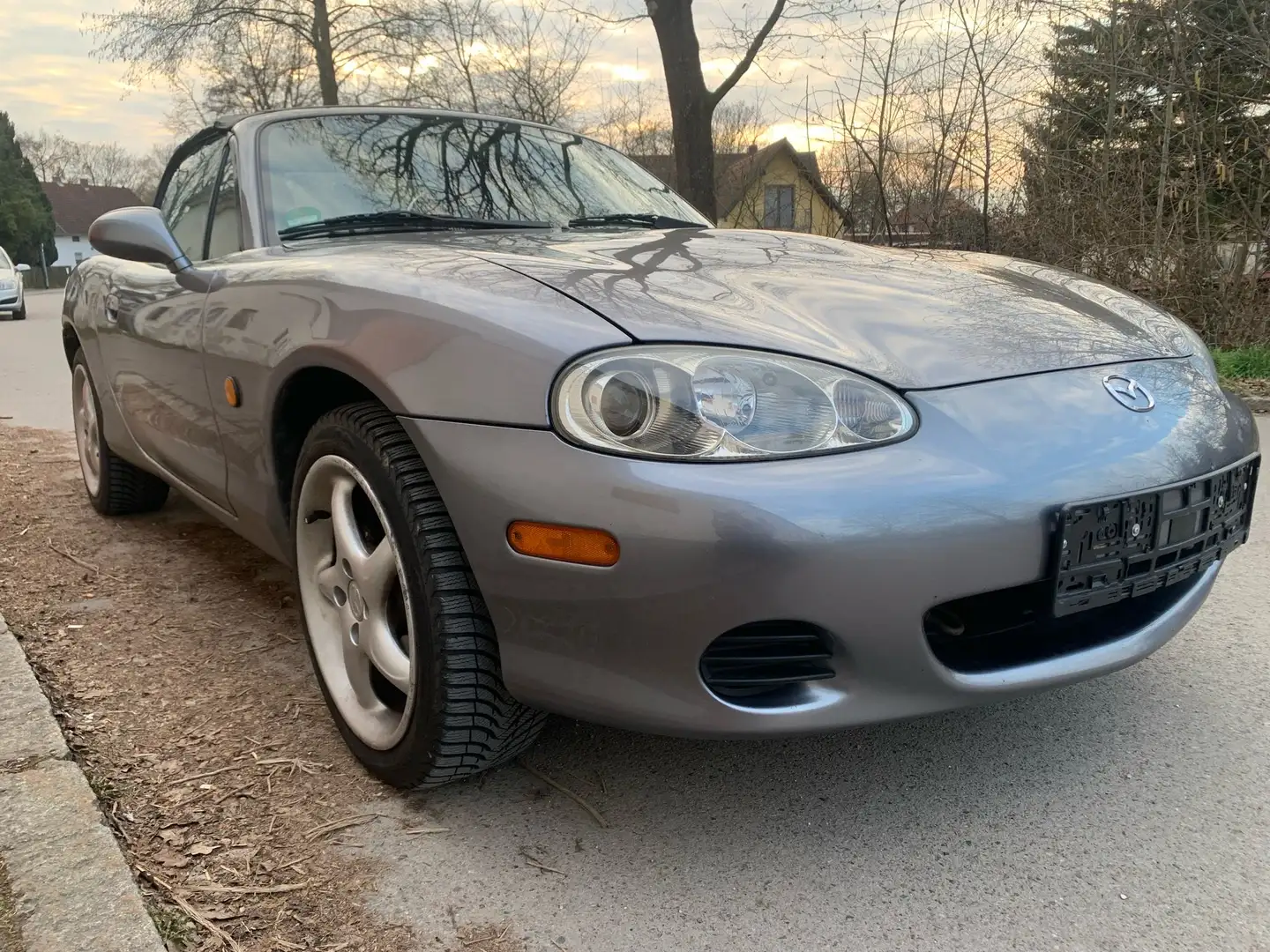 Mazda MX-5 MX5 1.6i FL - 1