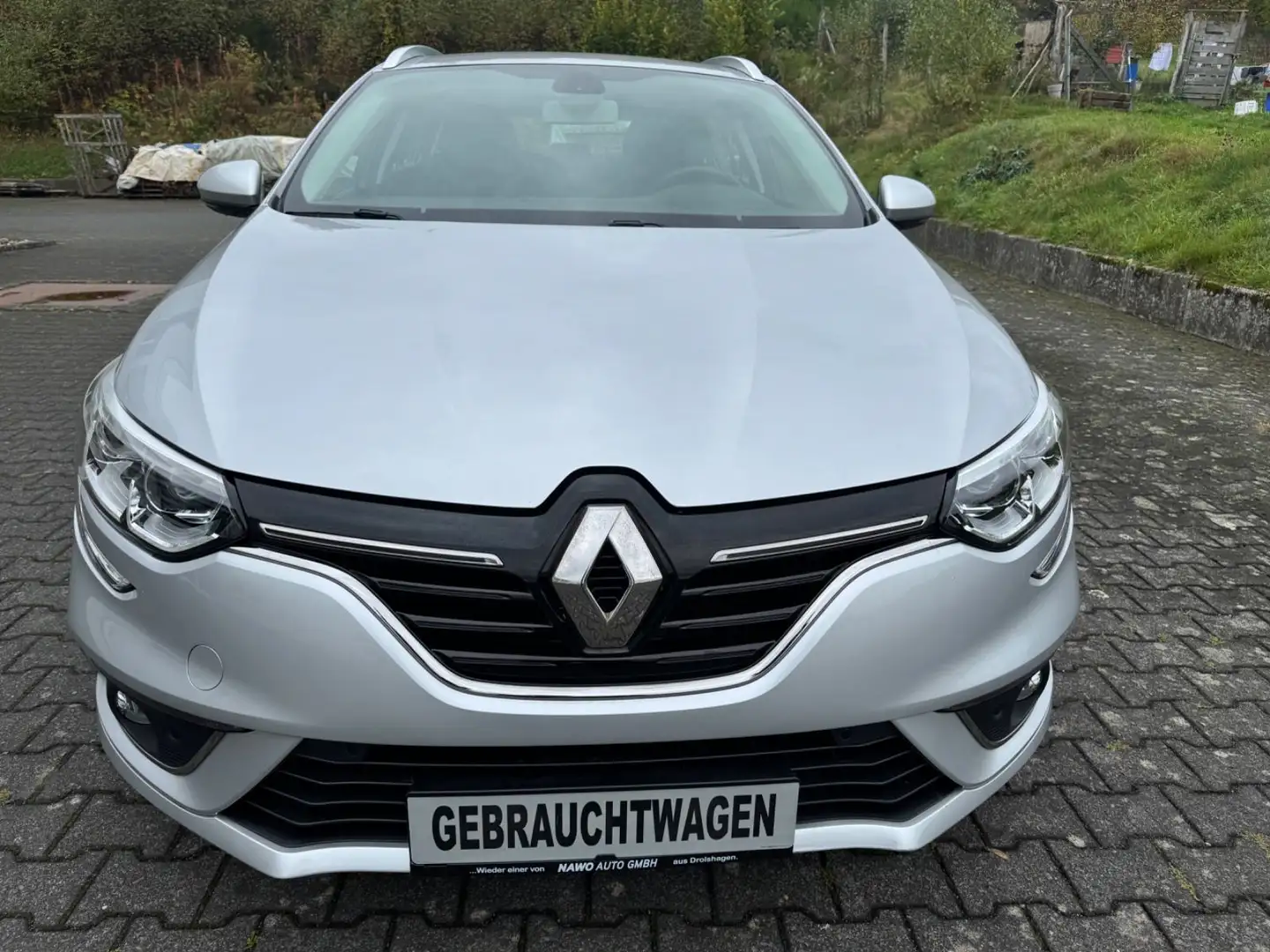 Renault Megane IV 1,5 DCI-Grandtour Business-1 Hand- Grau - 2