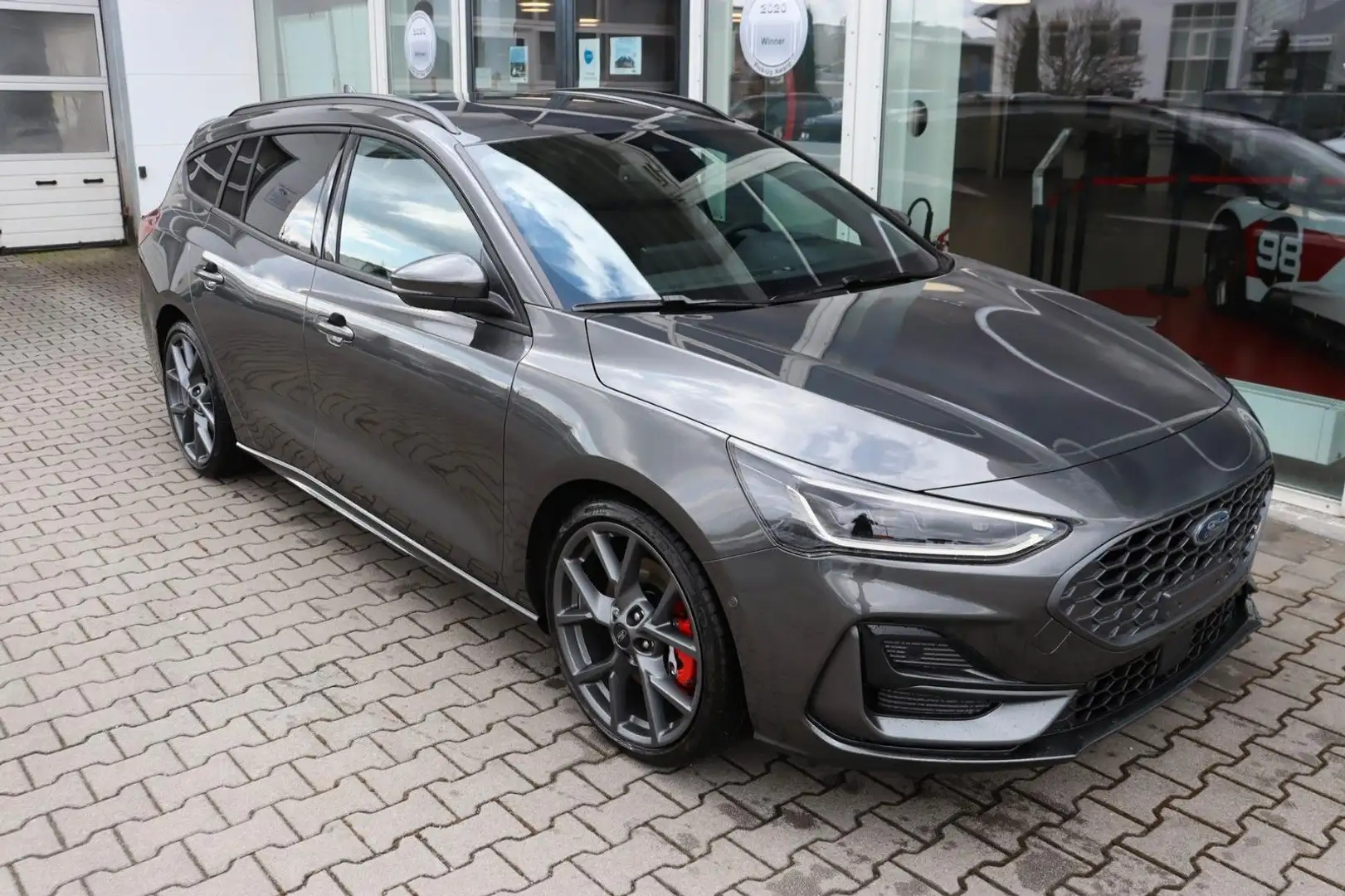 Ford Focus ST Turnier X 2.3 AUTOMATIK AHK 4,99% FIN* Grau - 2