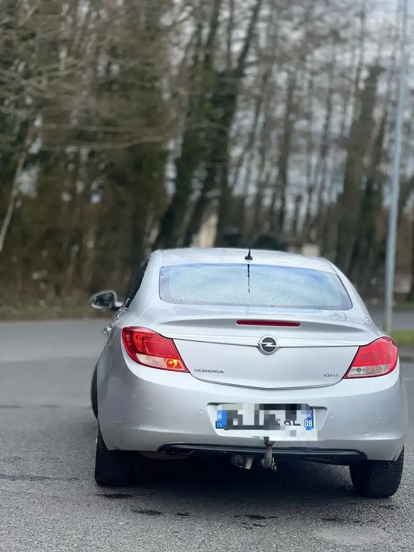 Opel Insignia 2.0 CDTI - 130 FAP EcoFLEX Cosmo - 2