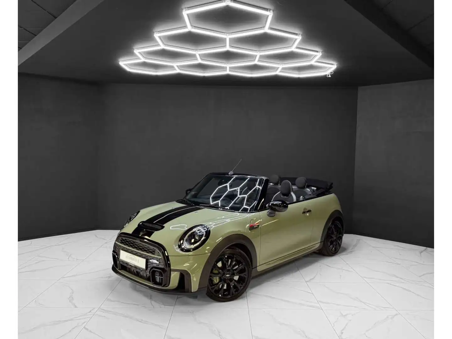 MINI John Cooper Works Cabrio JCW / FULL OPTIONS / Zwart - 2