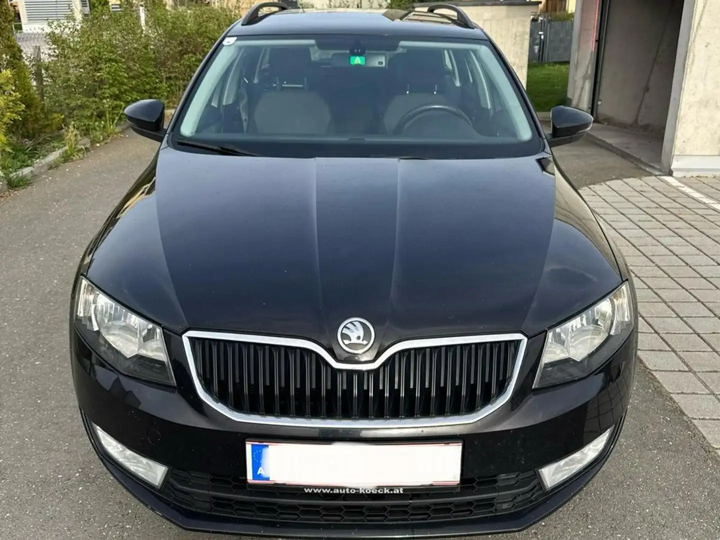 Skoda Octavia Octavia Combi 1,6 Ambition TDI Green tec Ambition Schwarz - 2