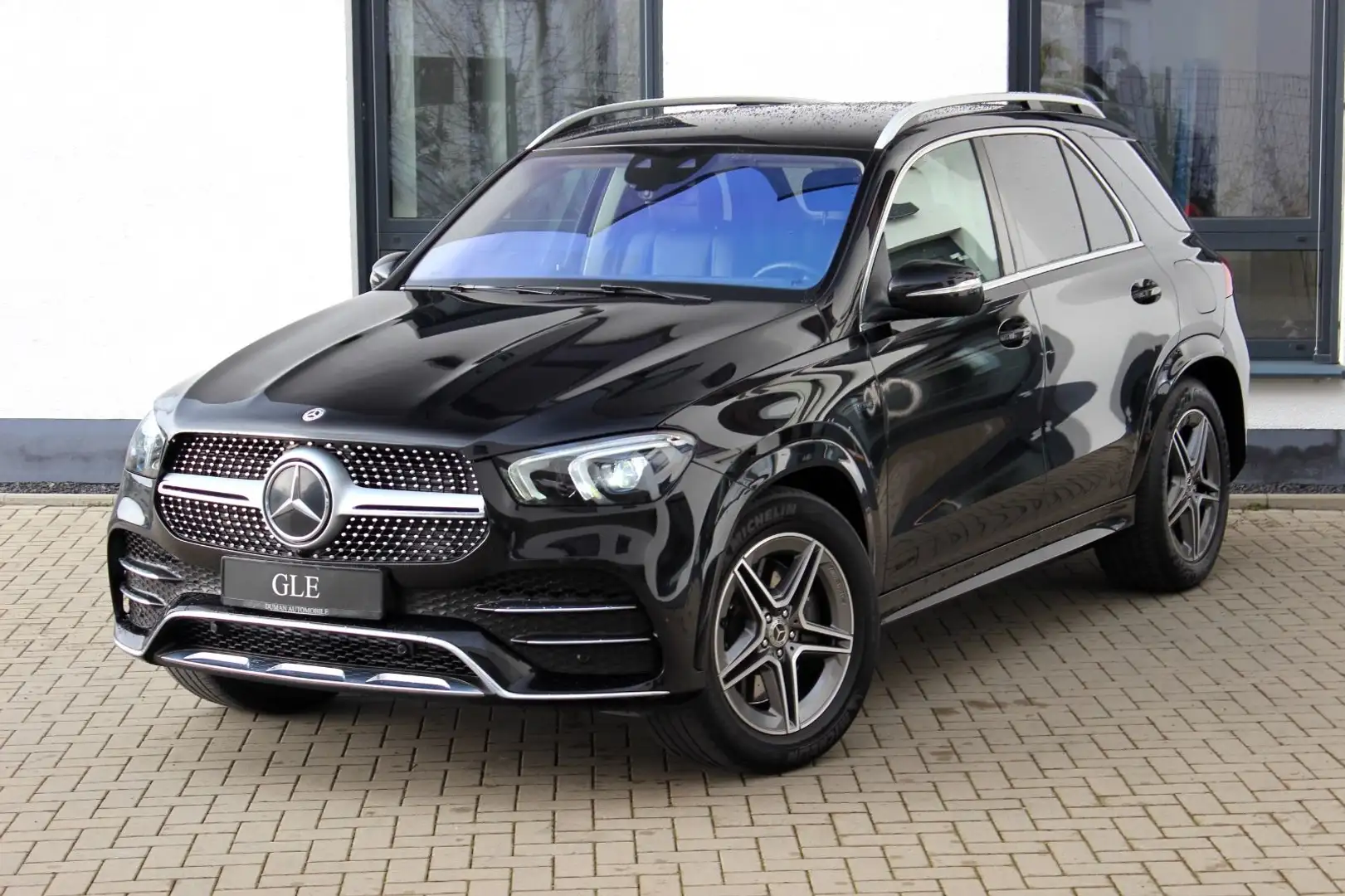 Mercedes-Benz GLE 350 de 4MATIC AMG-STYLING AHK 20 ZOLL 1. HD Schwarz - 1