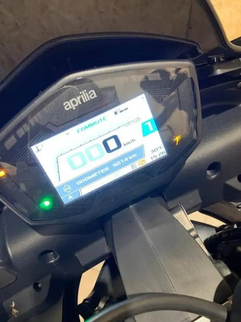 Aprilia Tuono Negru - 2