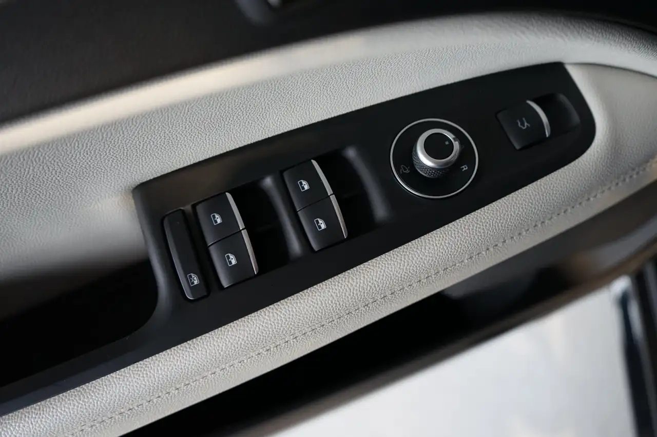 Alfa Romeo Stelvio 2021 — фото 13
