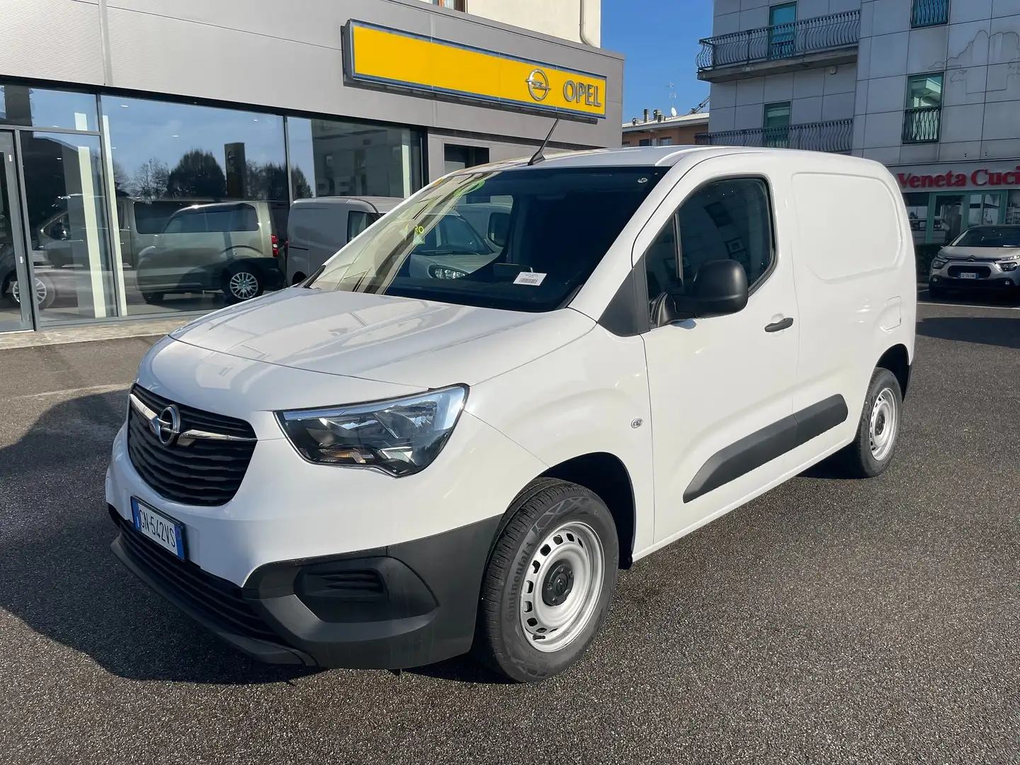 Opel Combo Cargo L1H1 1.5 100cv MT6 650kg *KM0* Bianco - 1