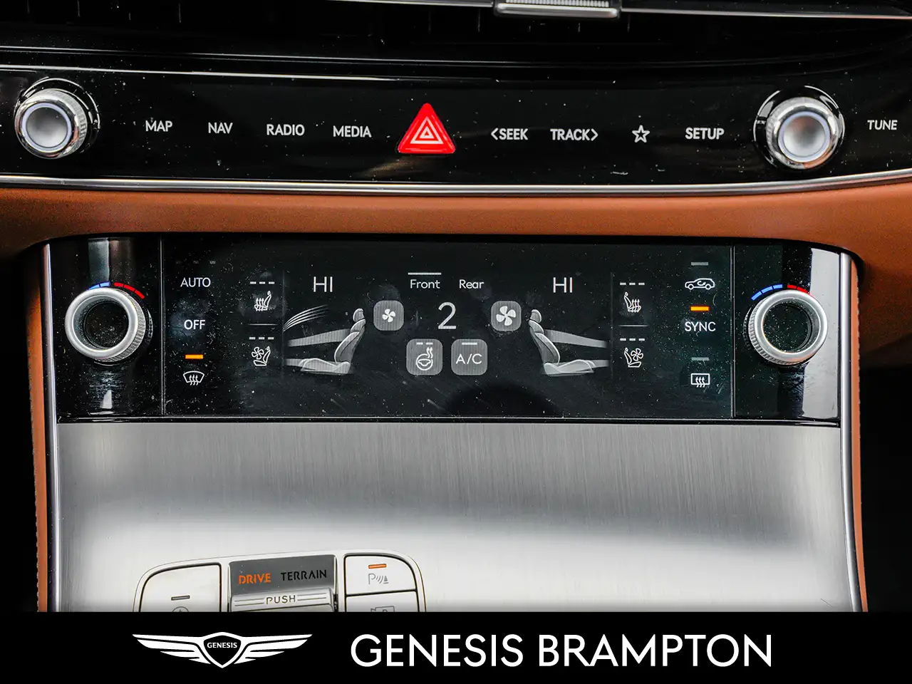 Genesis GV70 снимка Genesis GV70