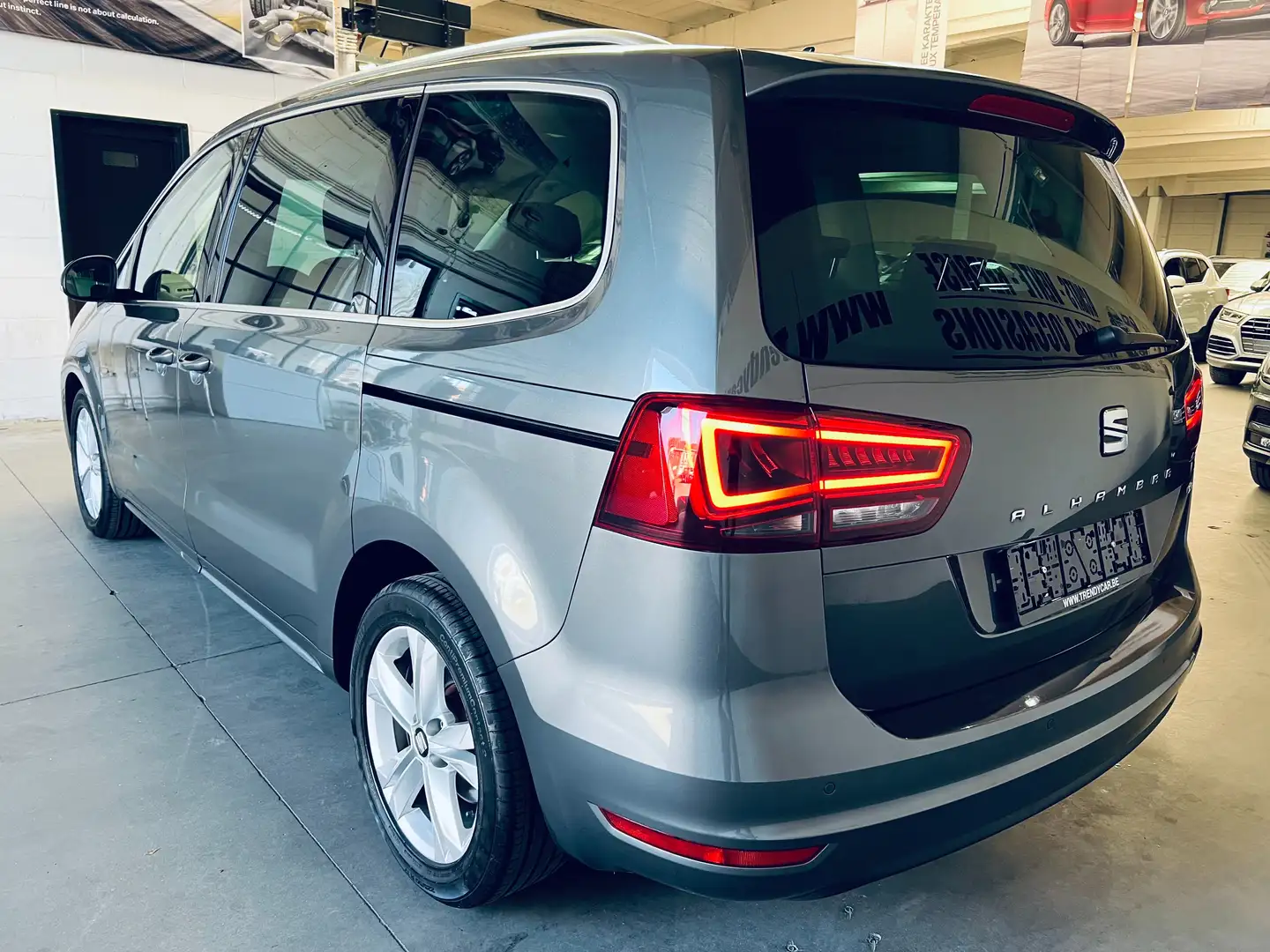 SEAT Alhambra 1.4 TSI Style 7PL+NAVI+CAMERA+CARNET+GARANTIE Gris - 2