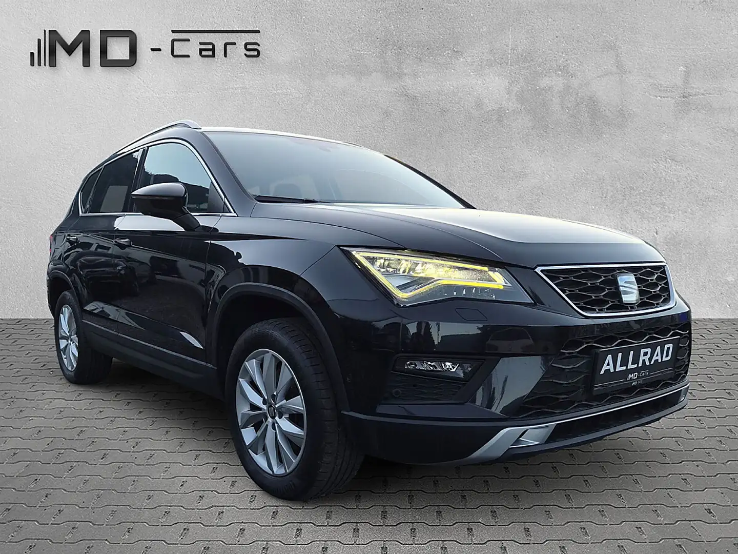 SEAT Ateca 2.0 TDI Style 4Drive Schwarz - 2