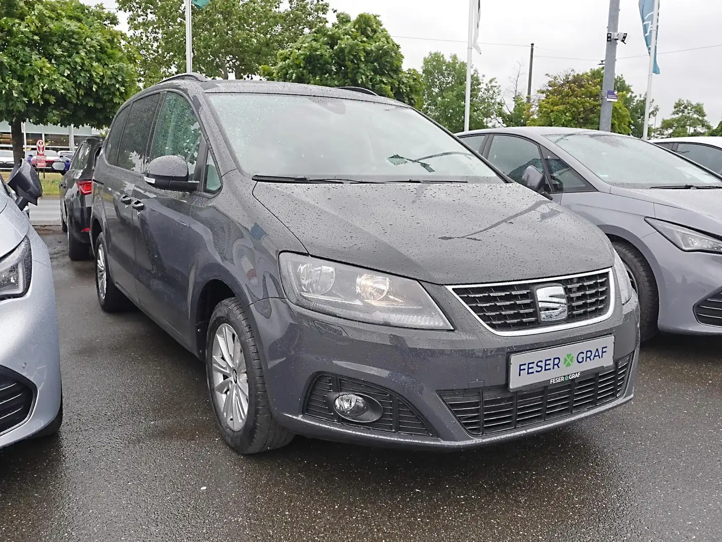SEAT Alhambra Style 1.4 TSI NAVI*KLIMA*LM*PDC*SH*GJR Grau - 2