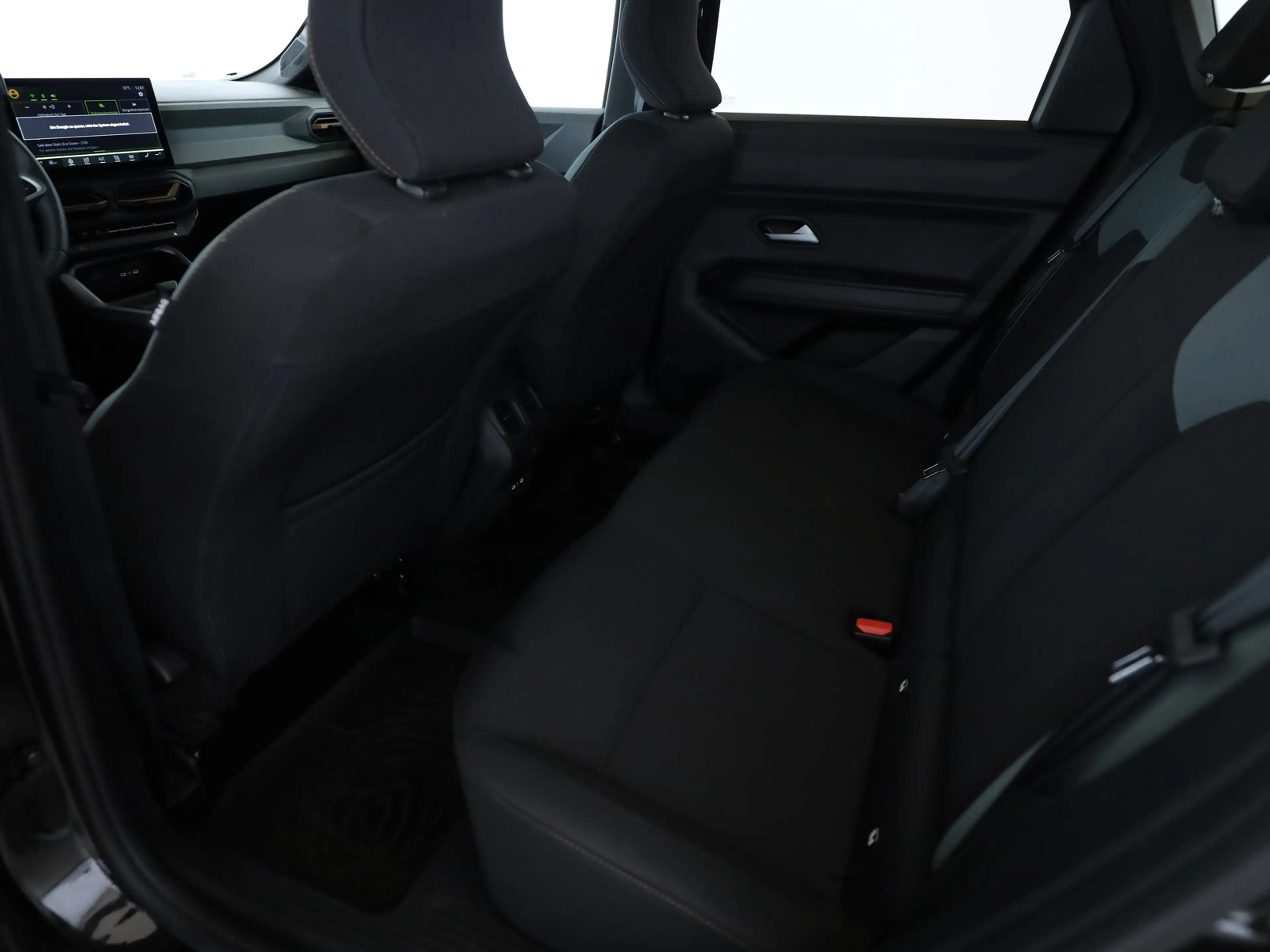 Dacia Bigster Extreme HYBRID 155 Apple CarPlay PDC KLIMA — photo 12