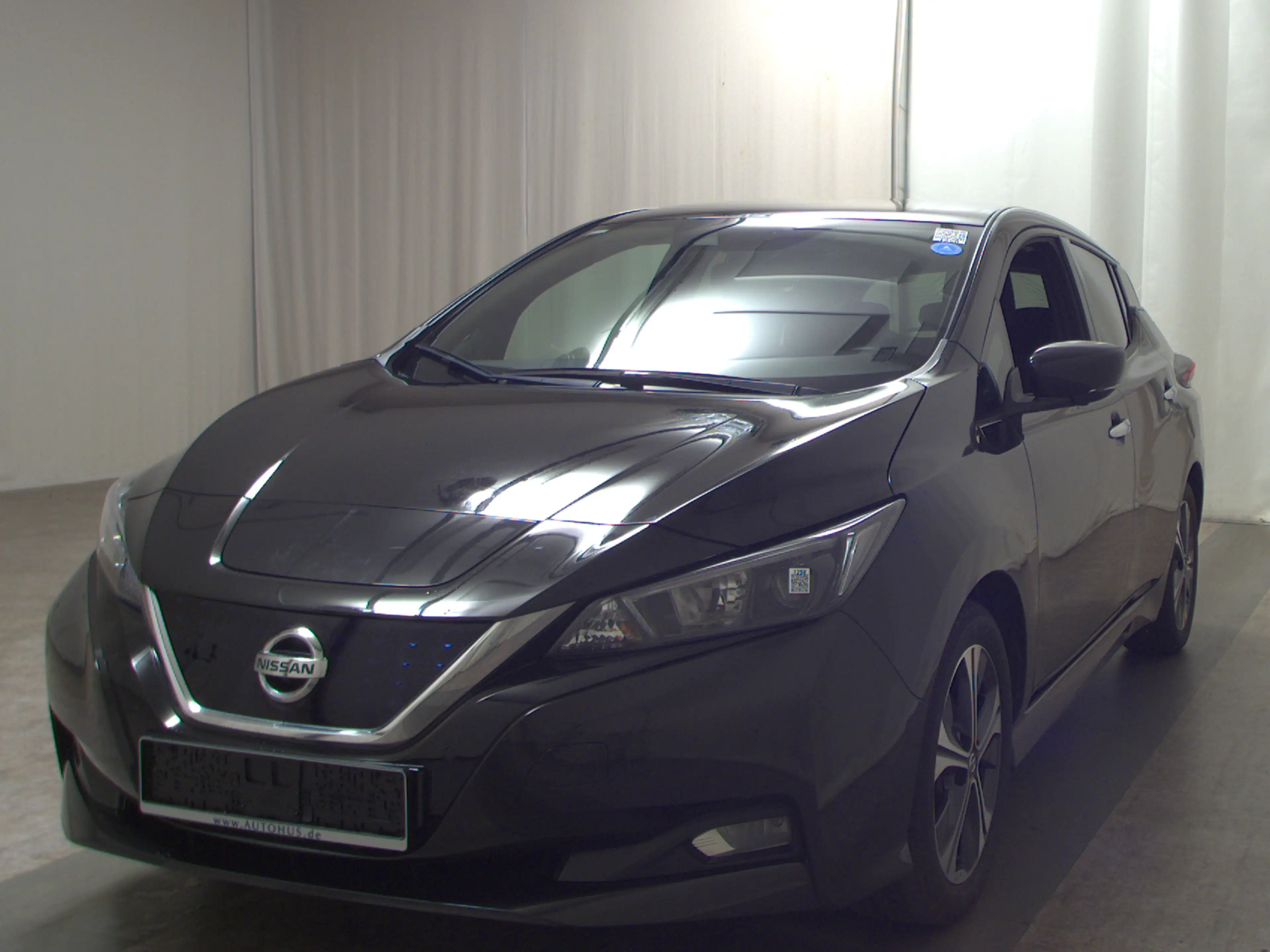 Nissan Leaf LEAF NAVI KLIMAAUT RADIO SHZ VC PDC WP RFK — photo 2