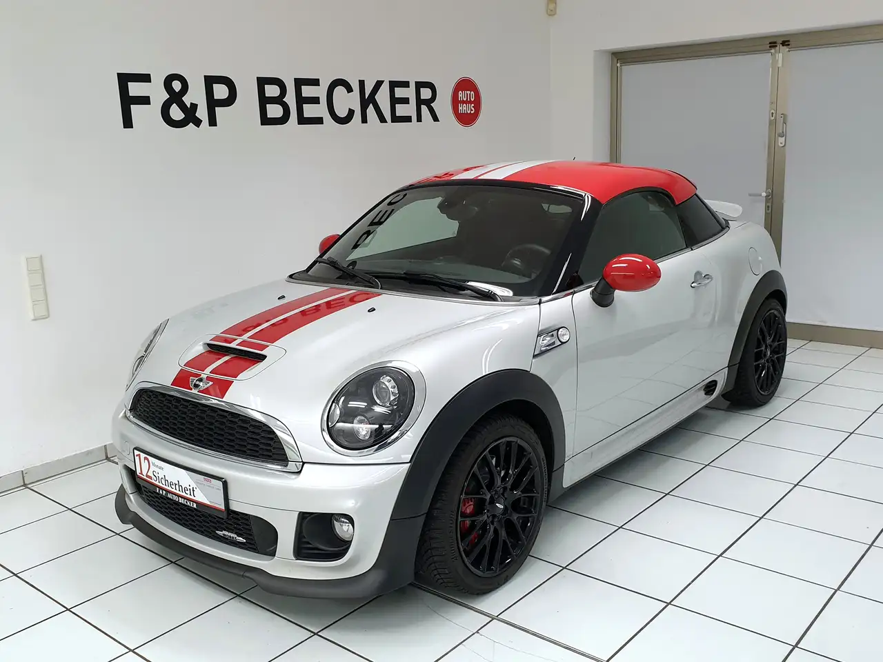 MINI John Cooper Works Coupe