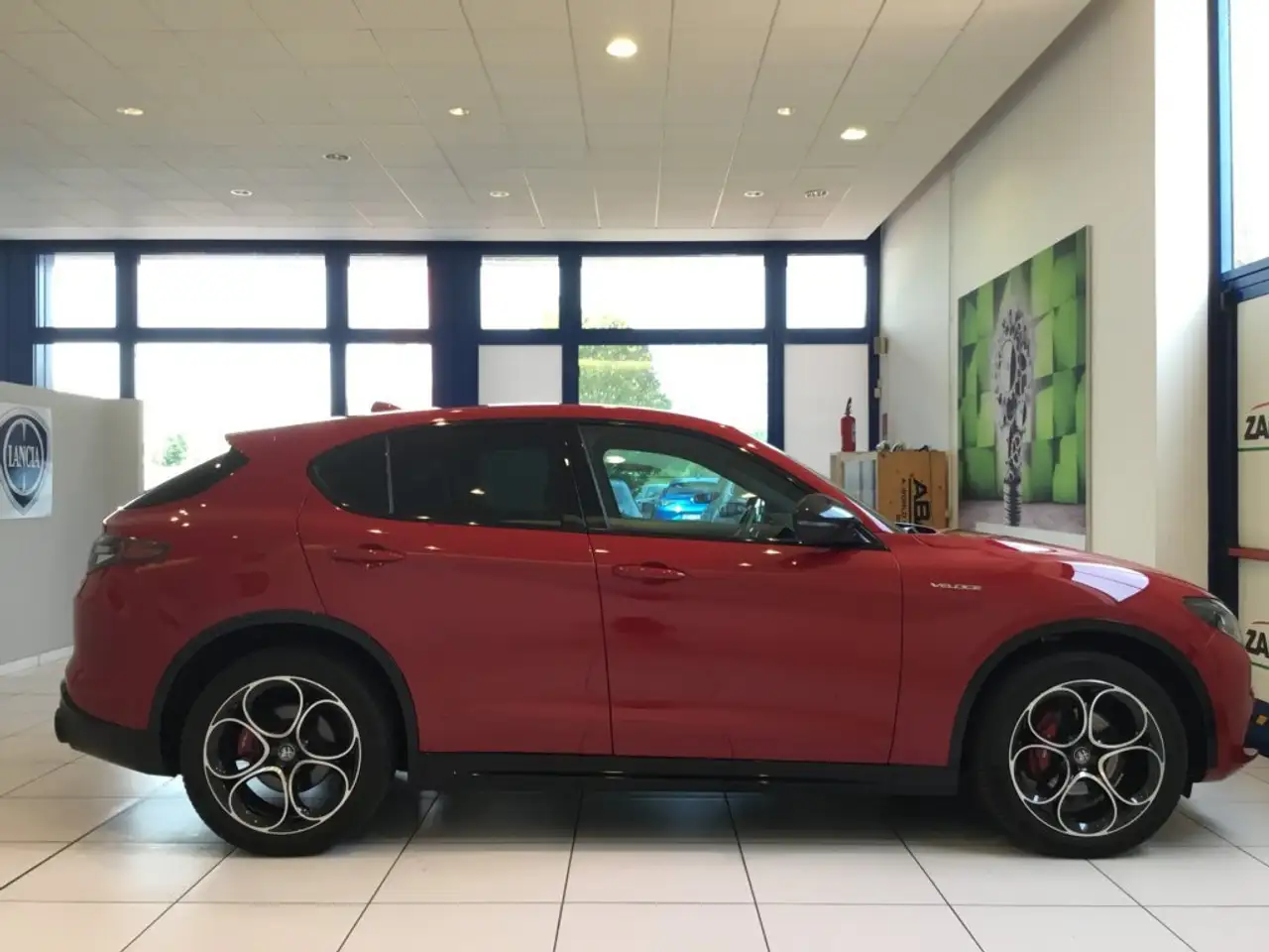 Alfa Romeo Stelvio 2024