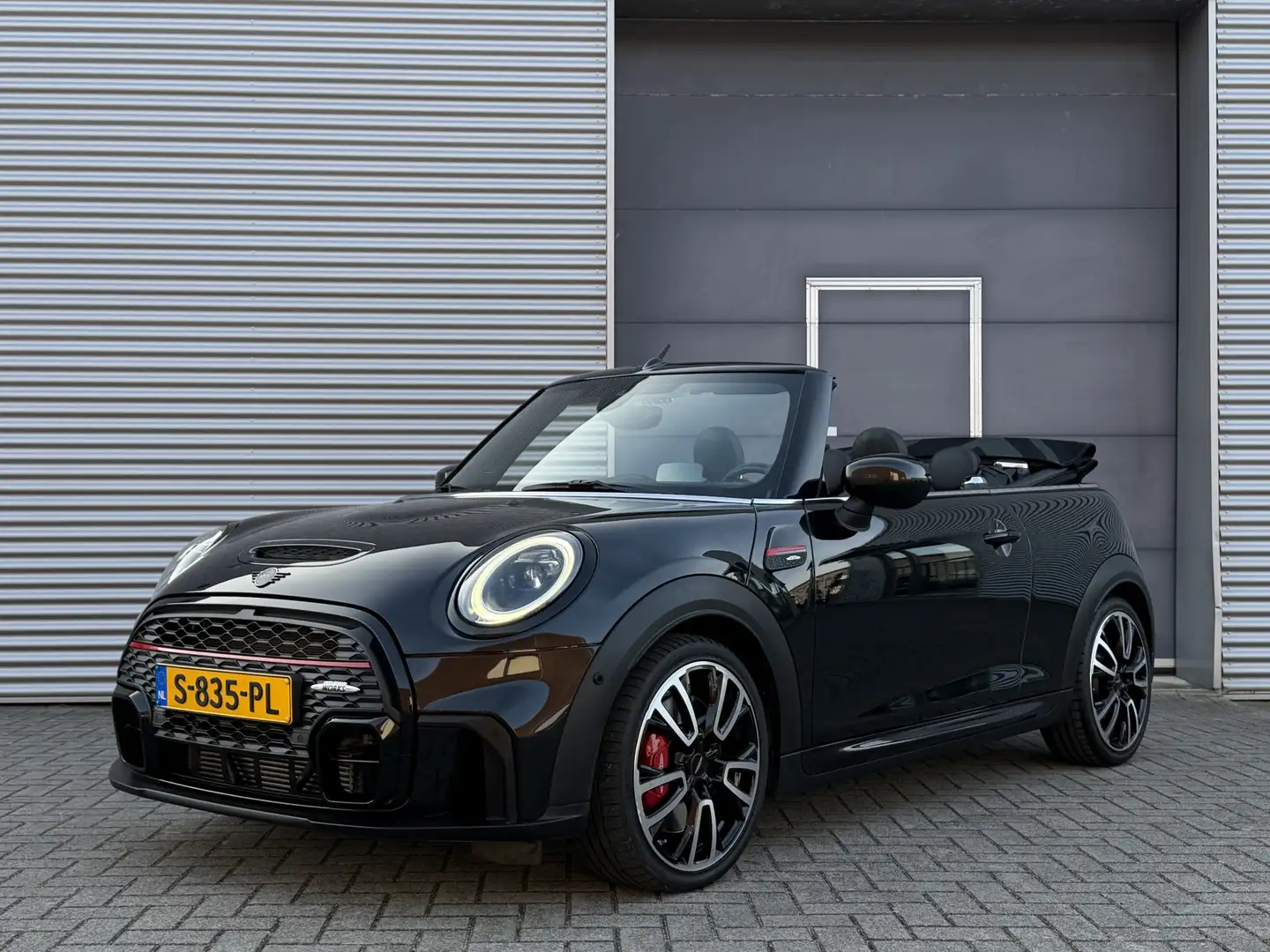 MINI John Cooper Works Cabrio Mini 2.0 Classic I Aut. I Carplay I Camera I Np. € Noir - 1