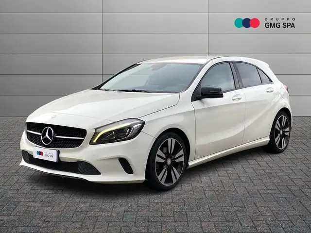 Mercedes-Benz A 200 A 200 d Sport Force 4matic auto