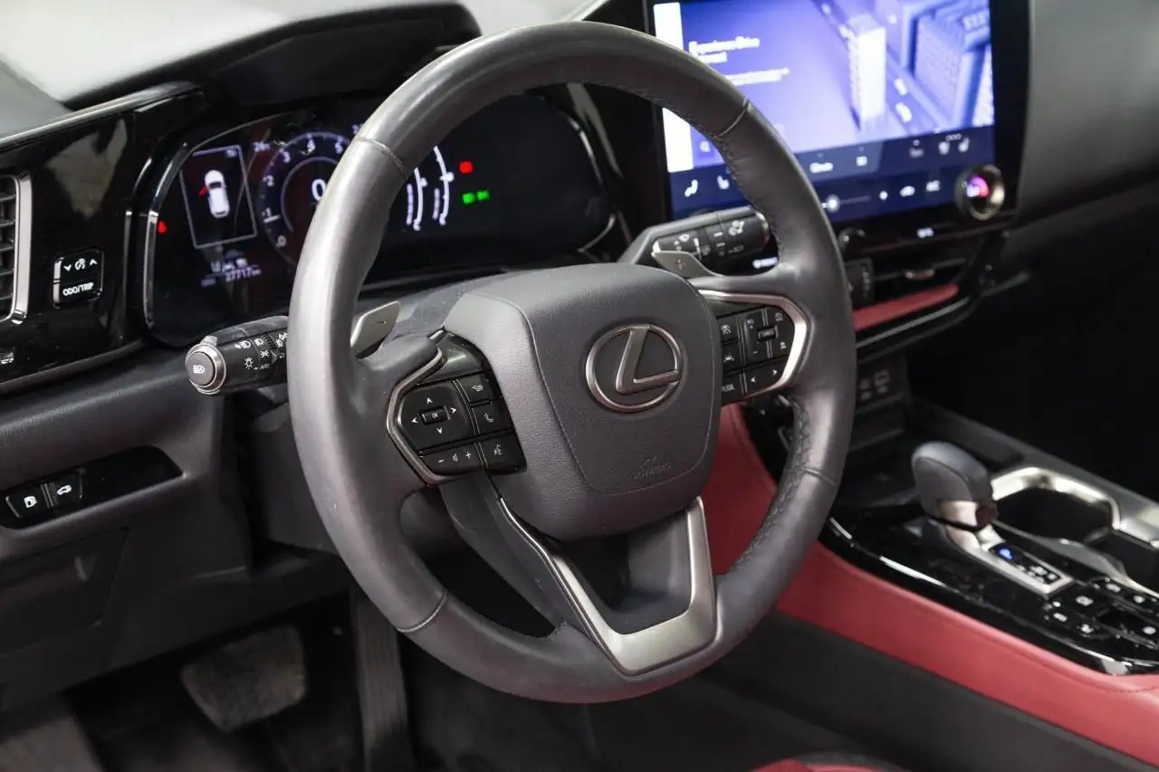 Lexus NX fotografie Lexus NX