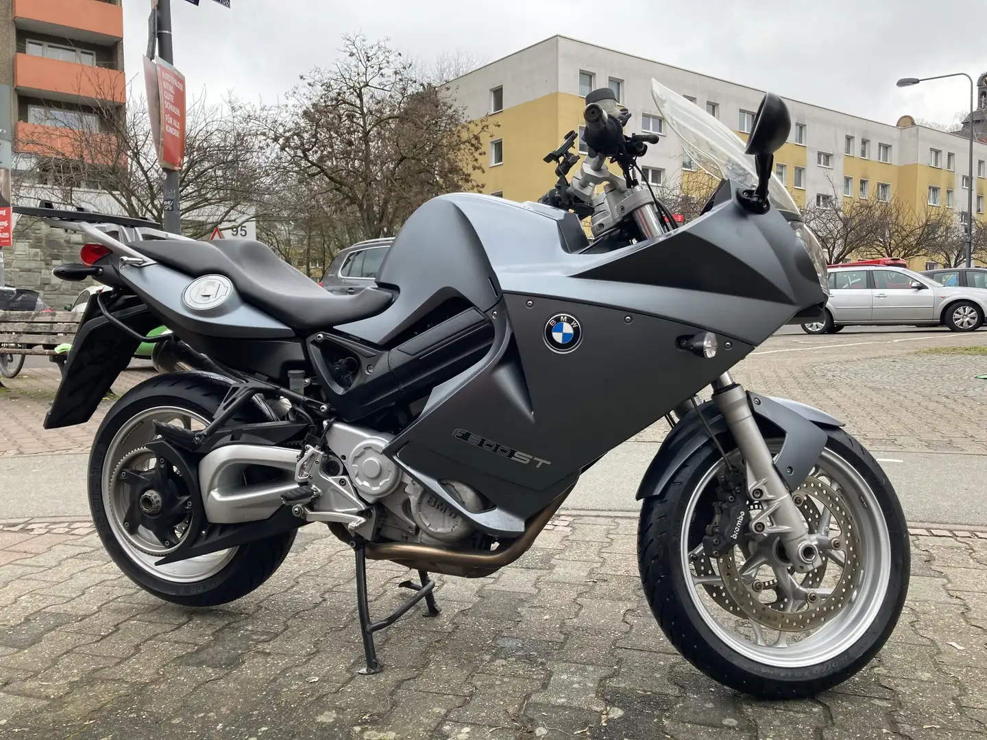 BMW F 800 ST Service neu, TÜV Neu, Reifen neu Gris - 2