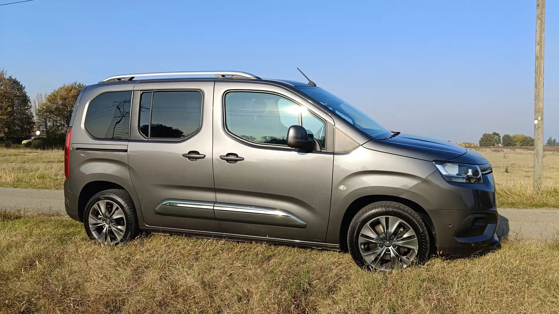 Toyota Proace City Proace city verso luxury Szürke - 2