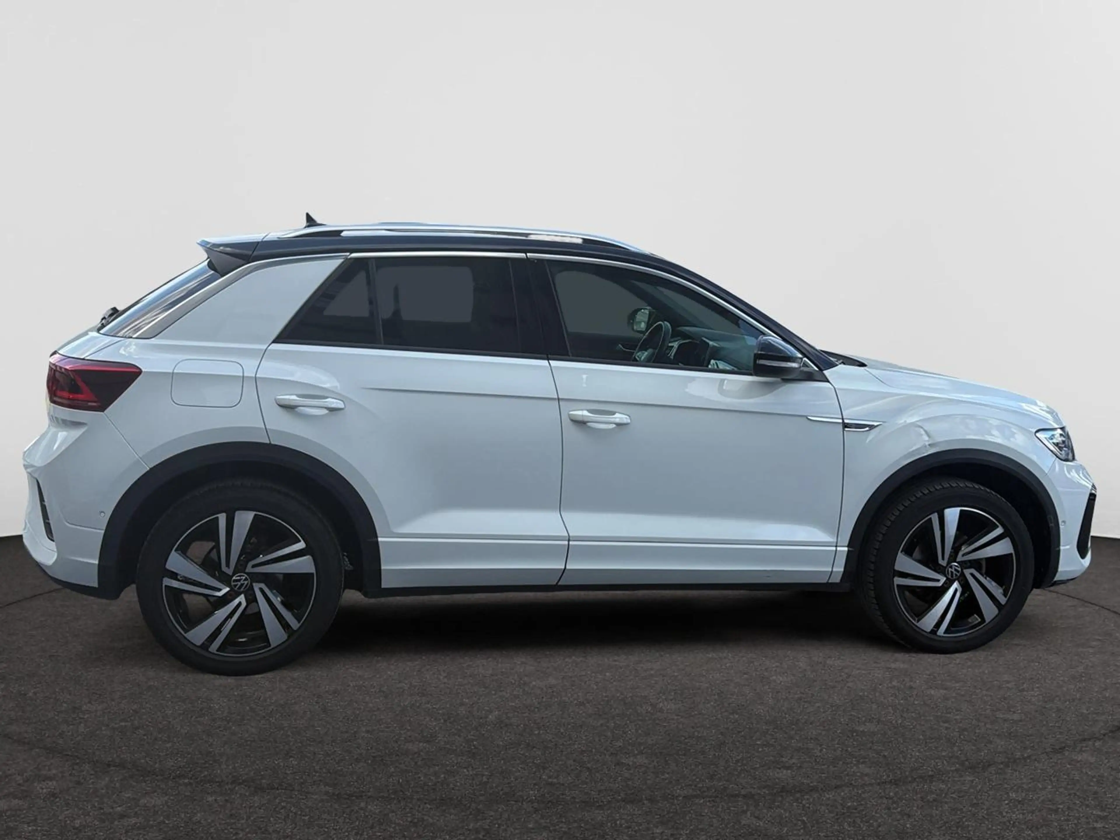 Volkswagen T-Roc 1.5 TSI R-Line Business DSG — photo 6