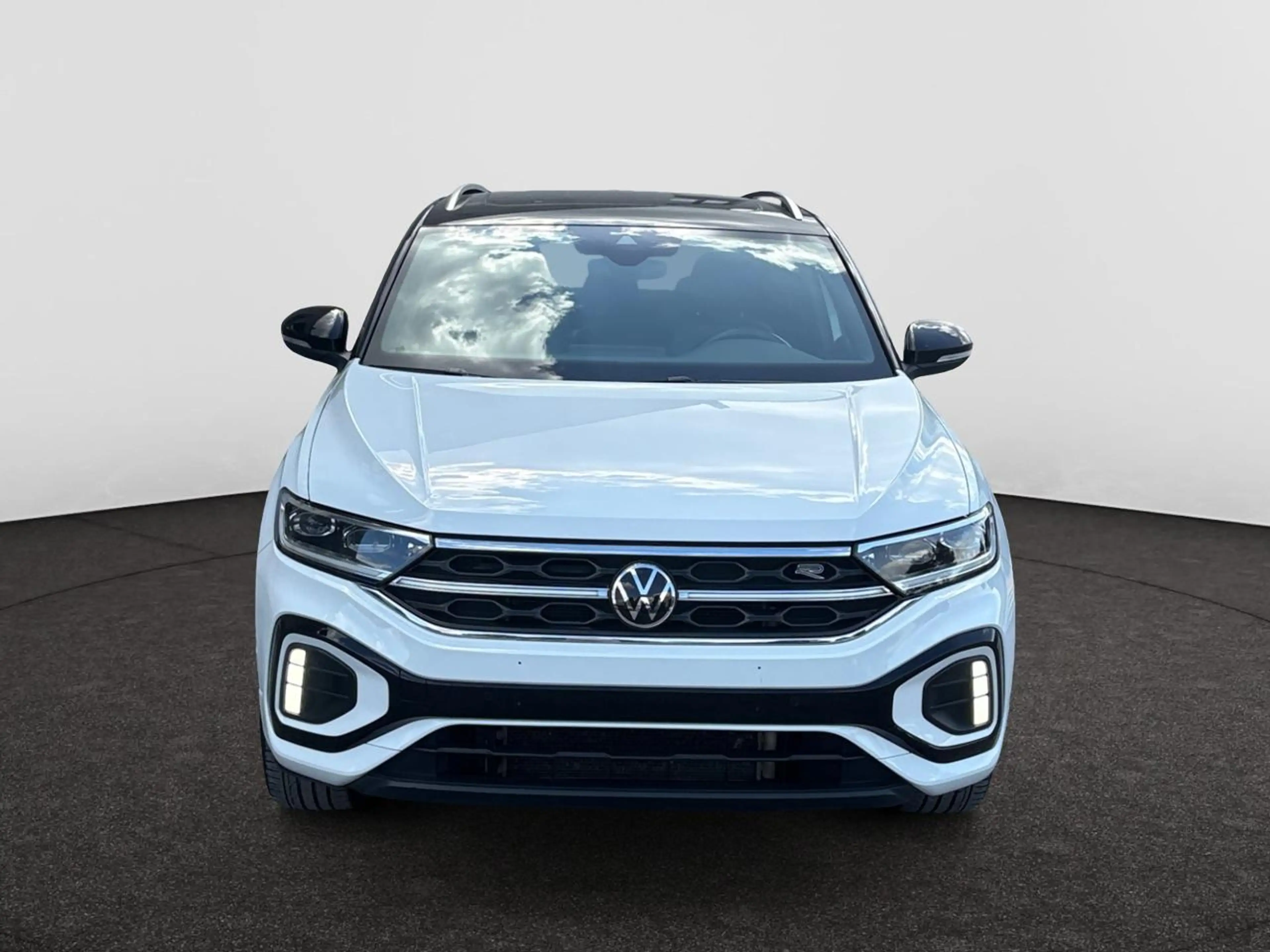 Volkswagen T-Roc 1.5 TSI R-Line Business DSG — photo 8