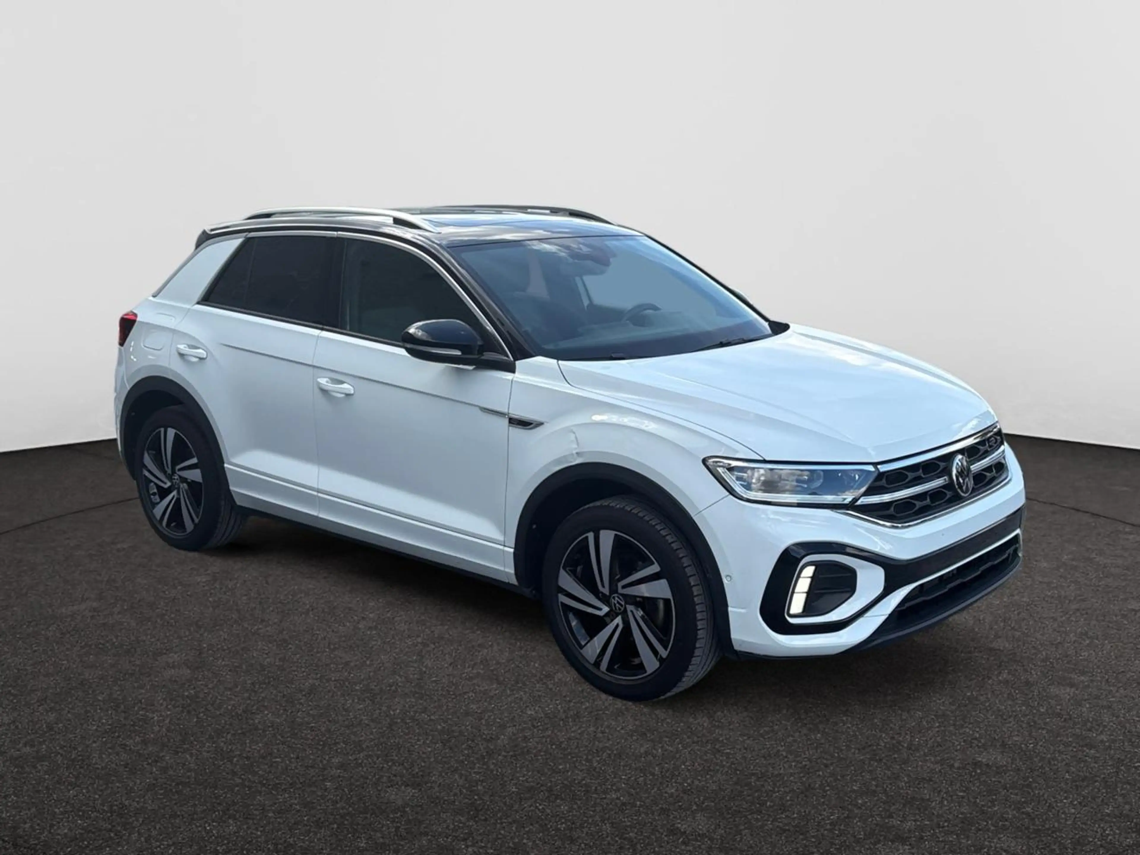 Volkswagen T-Roc 1.5 TSI R-Line Business DSG — photo 7