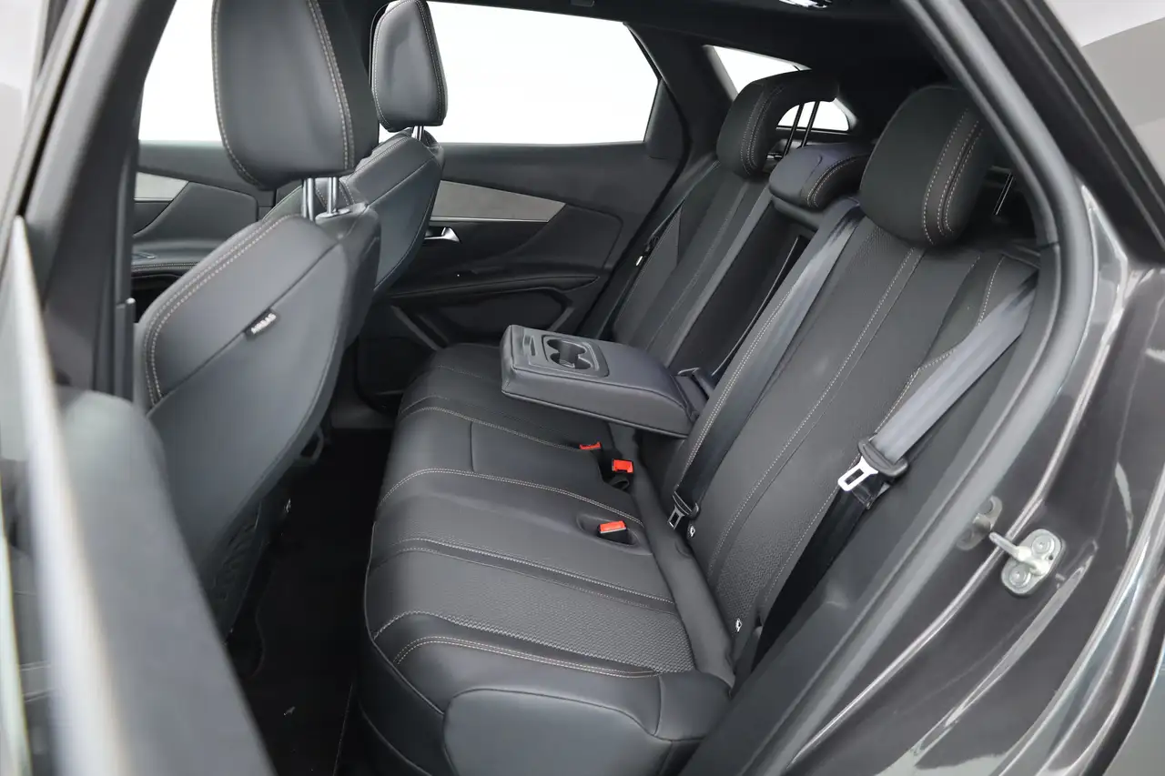 Peugeot 3008 1.6 Hybrid 225 GT Rijklaar! Pano Adapt. Crui, миниатюра 30
