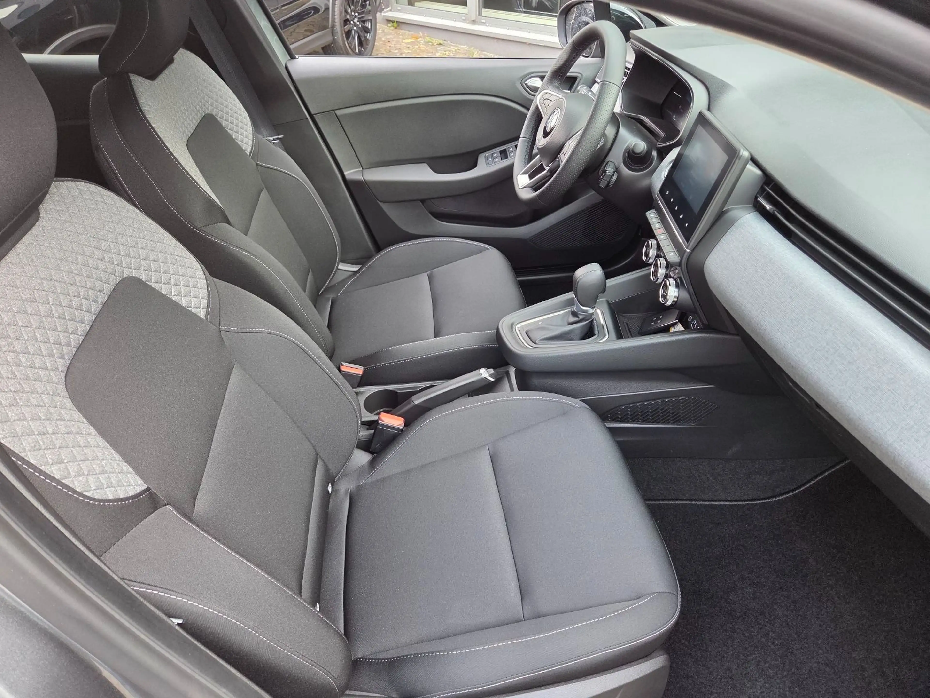 Mitsubishi Colt Plus 1.6 Hybrid Multi-Mode (143PS) *AHK+LED — photo 11