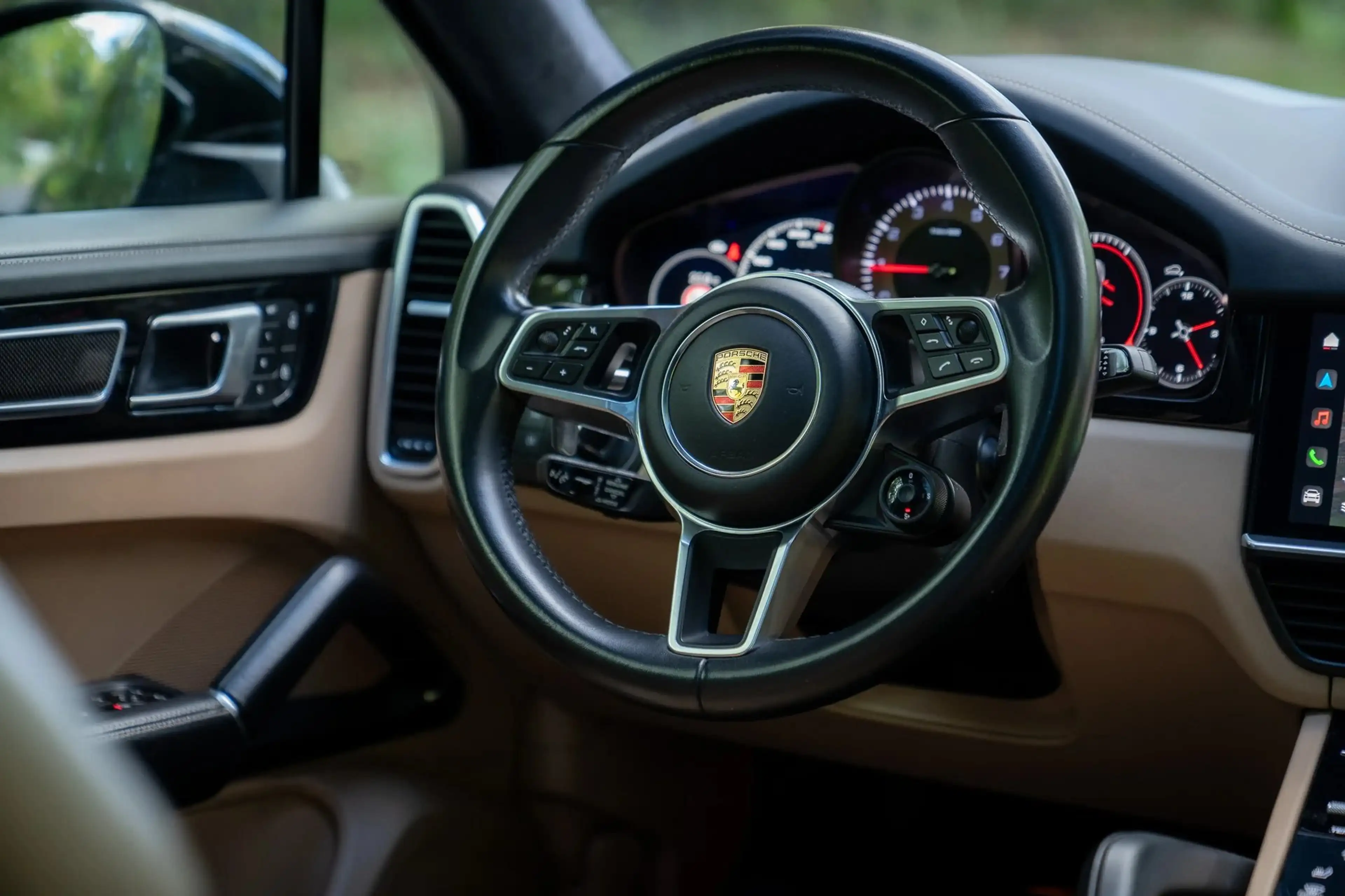 Porsche Cayenne S Coupé Platinum Edition · 440 PS · Luftfederung · Hinterachslenkung · Head-Up · 22 Zoll — photo 19