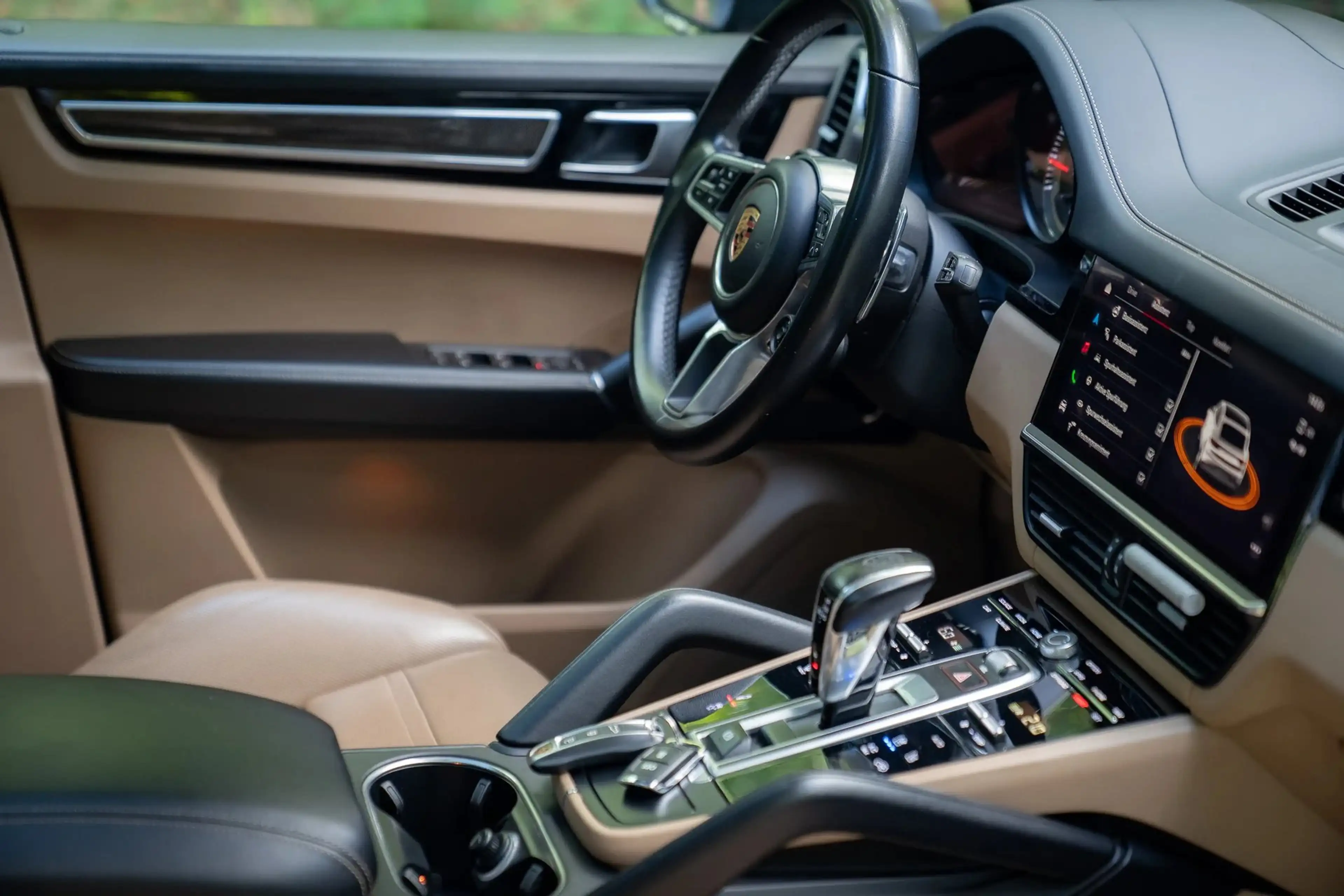 Porsche Cayenne S Coupé Platinum Edition · 440 PS · Luftfederung · Hinterachslenkung · Head-Up · 22 Zoll — photo 20