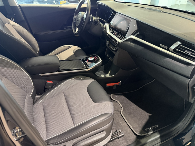 Kia e-Niro DynamicLine 39 kWh — photo 3