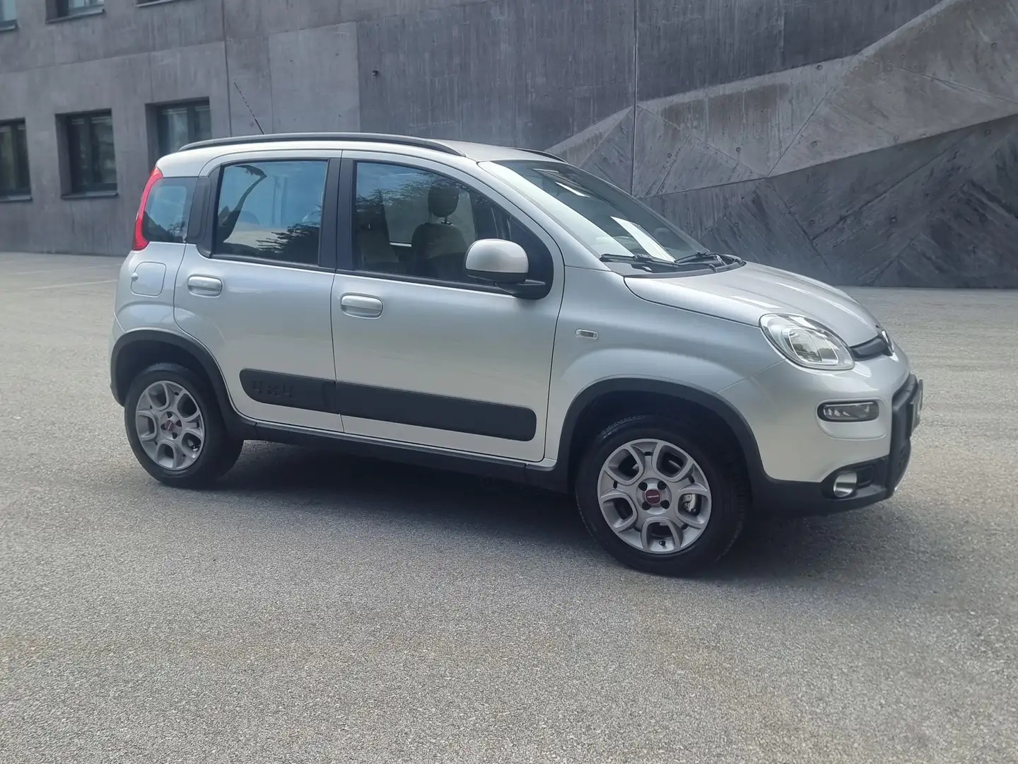 Fiat Panda Rock 4x4 //1.Hand//Diesel//Klima// Grau - 1
