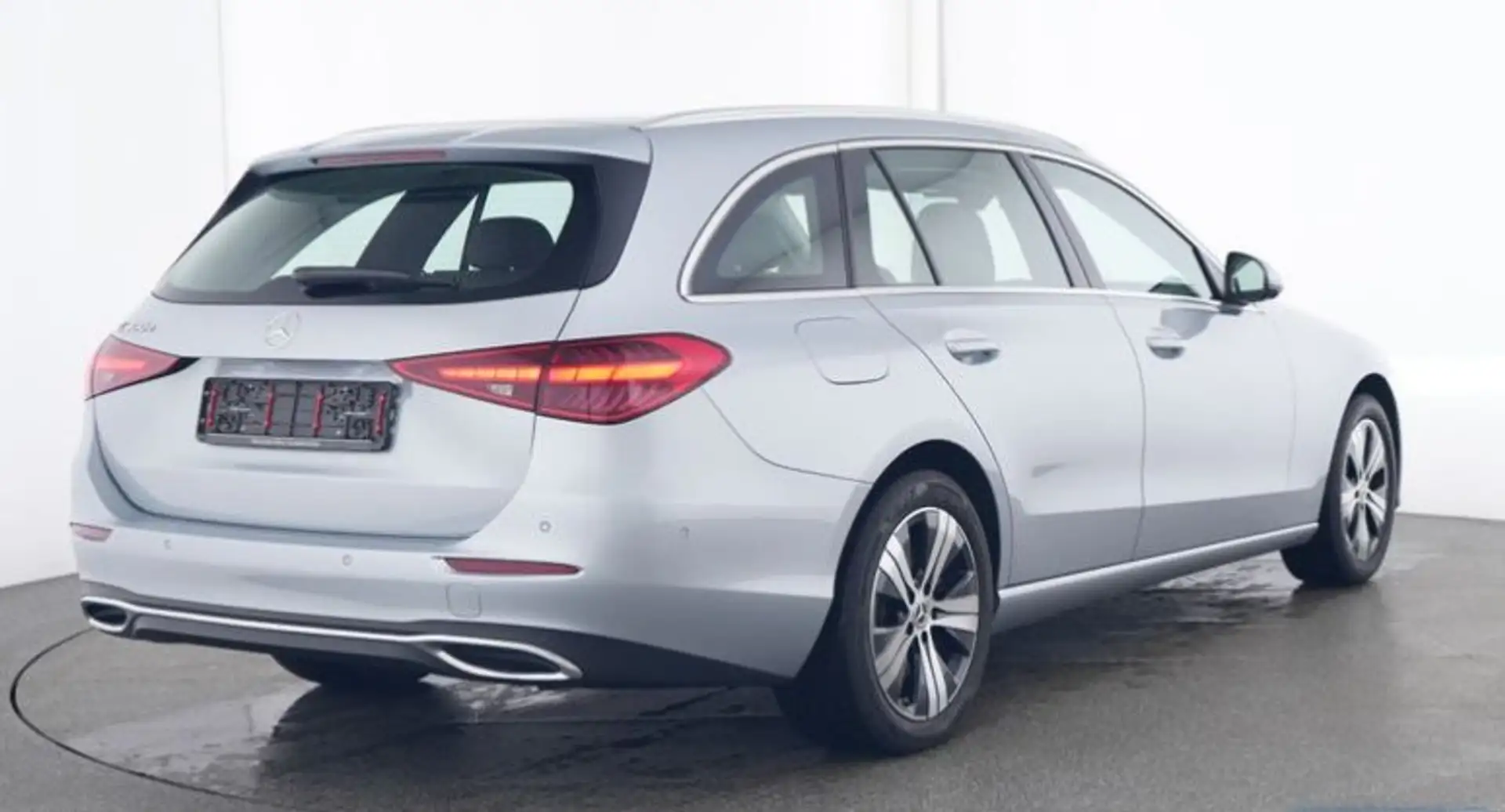 Mercedes-Benz C 300 e ,Advanced Plus,360° Camera,Distronic,Carplay Zilver - 2