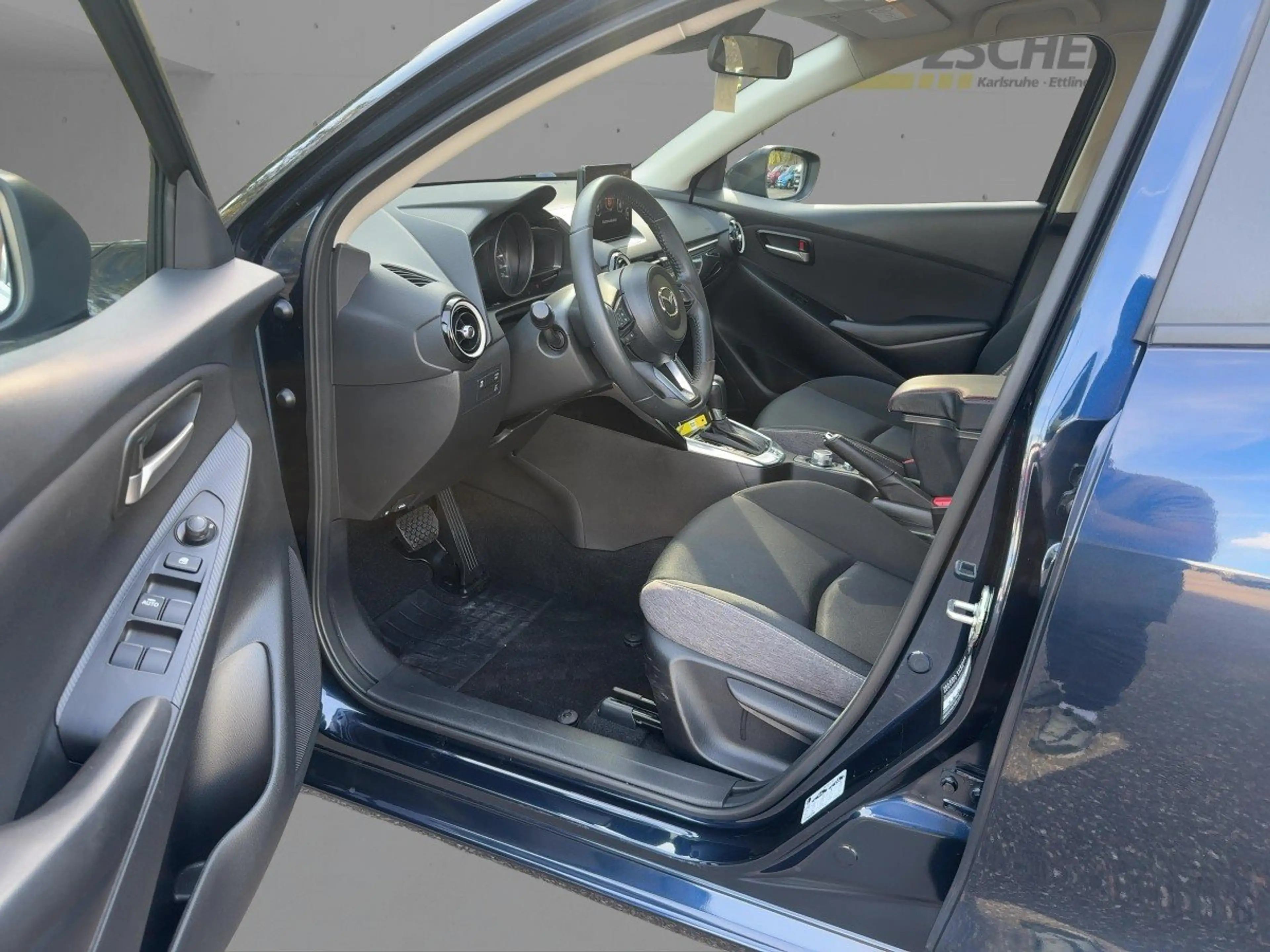 Mazda 2 1.5 SKYACTIV-G 90 Center-Line Facelift+AUT — photo 7