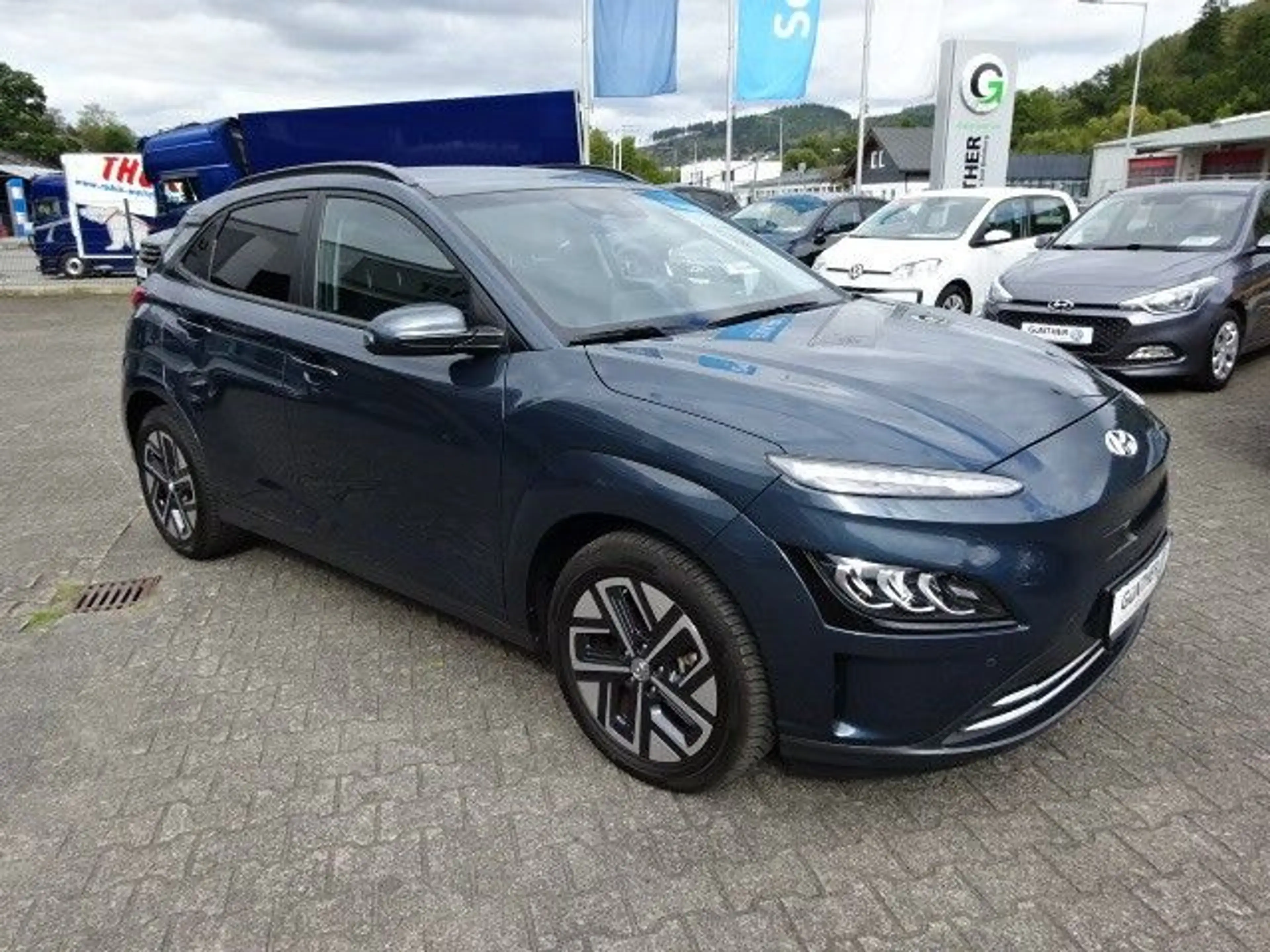 Hyundai KONA Kona Elektro Trend / Navi*LED*1.Hand*WäPumpe*PDC — photo 6