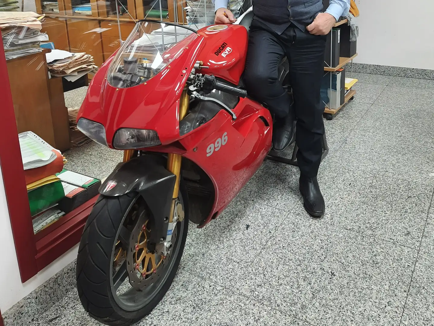Ducati 996 sps numerata 1386 su 1500 Kırmızı - 1