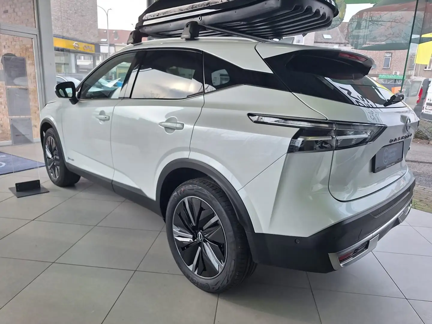 Nissan Qashqai QASHQAI MY24 ePOWER 2WD Tekna + Glass Roof + Cold Blanc - 2