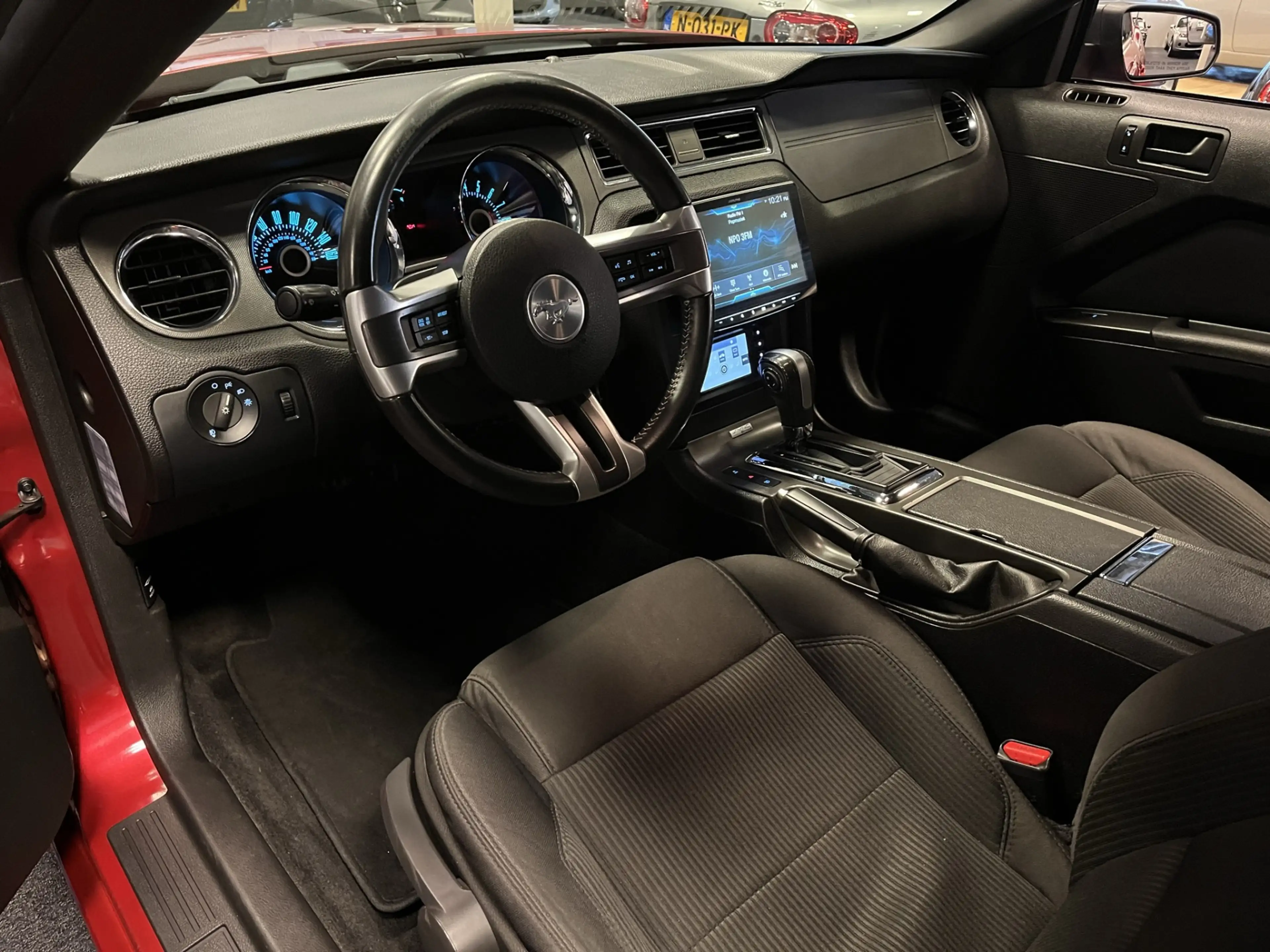 Ford Mustang Coupe 3.7i V6 GT Premium 305PK Automaat Apple CarP — photo 2