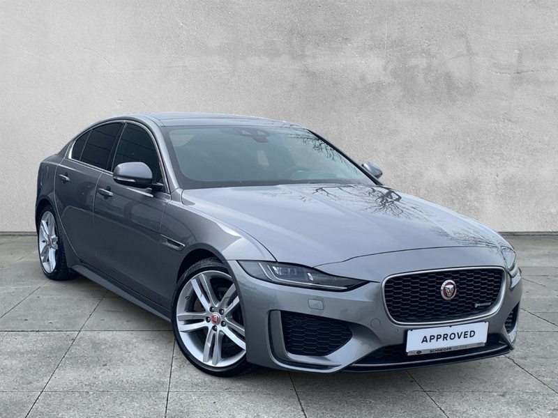 Jaguar XE R-DYNAMIC SE D180 HEAD-UP+DAB+KEYLESS ENTRY — photo 10