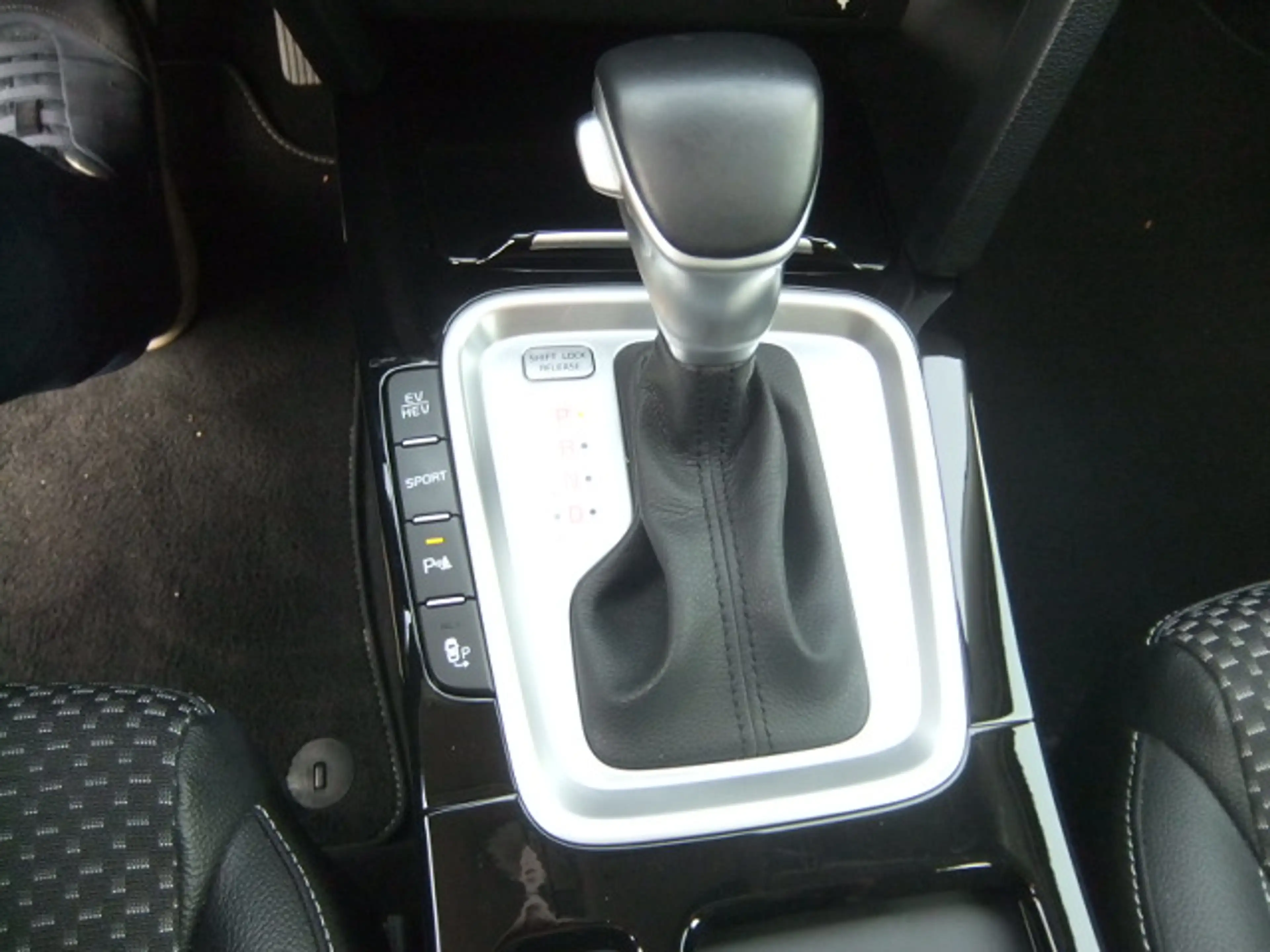 Kia XCeed XCeed 1.6 GDI DCT6 OPF Plug-in-Hybrid Spirit — photo 10