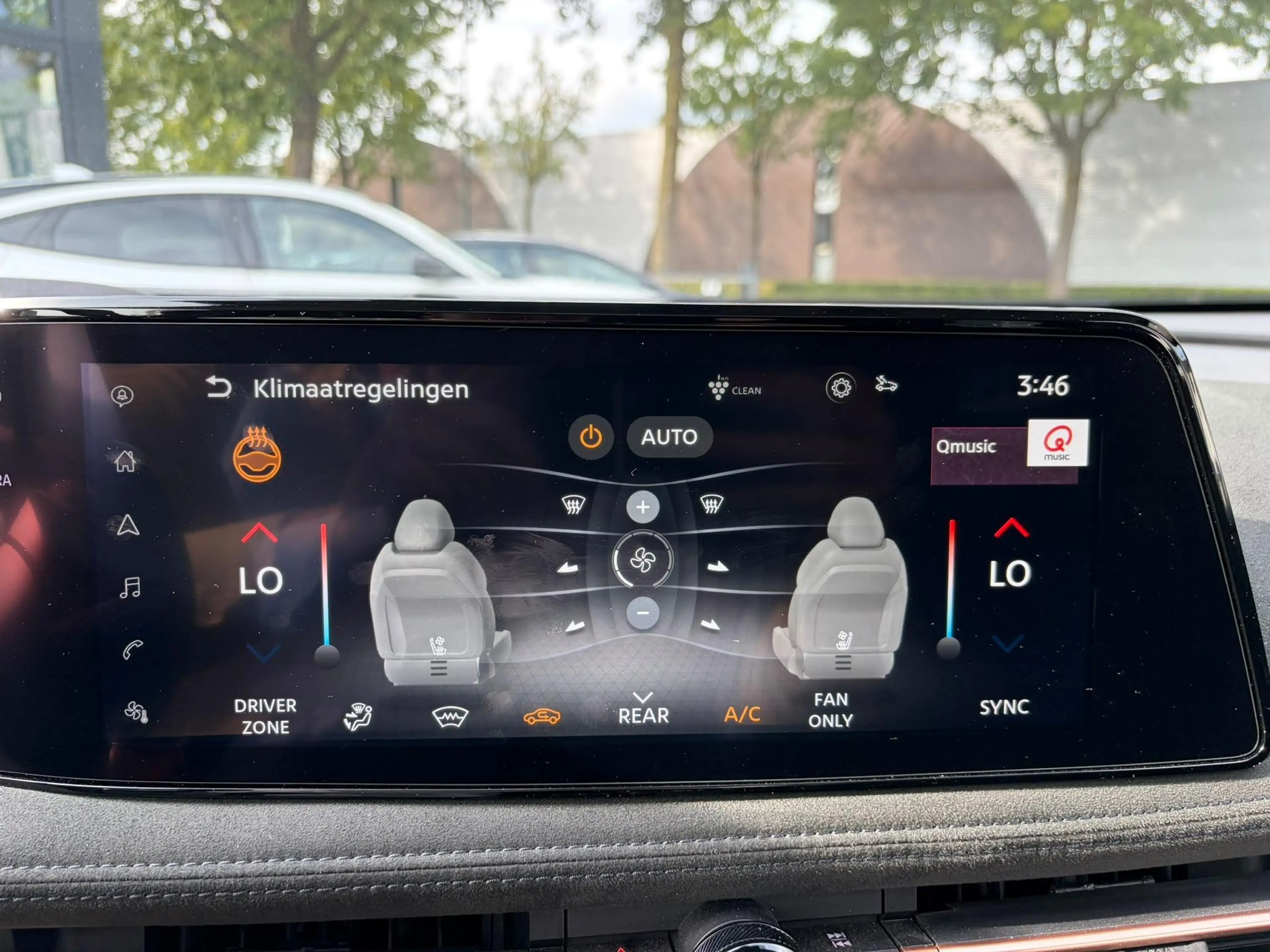 Nissan Ariya Advantage Edition Plus 91 kWh VAN: 42.900,- VOOR: — photo 19