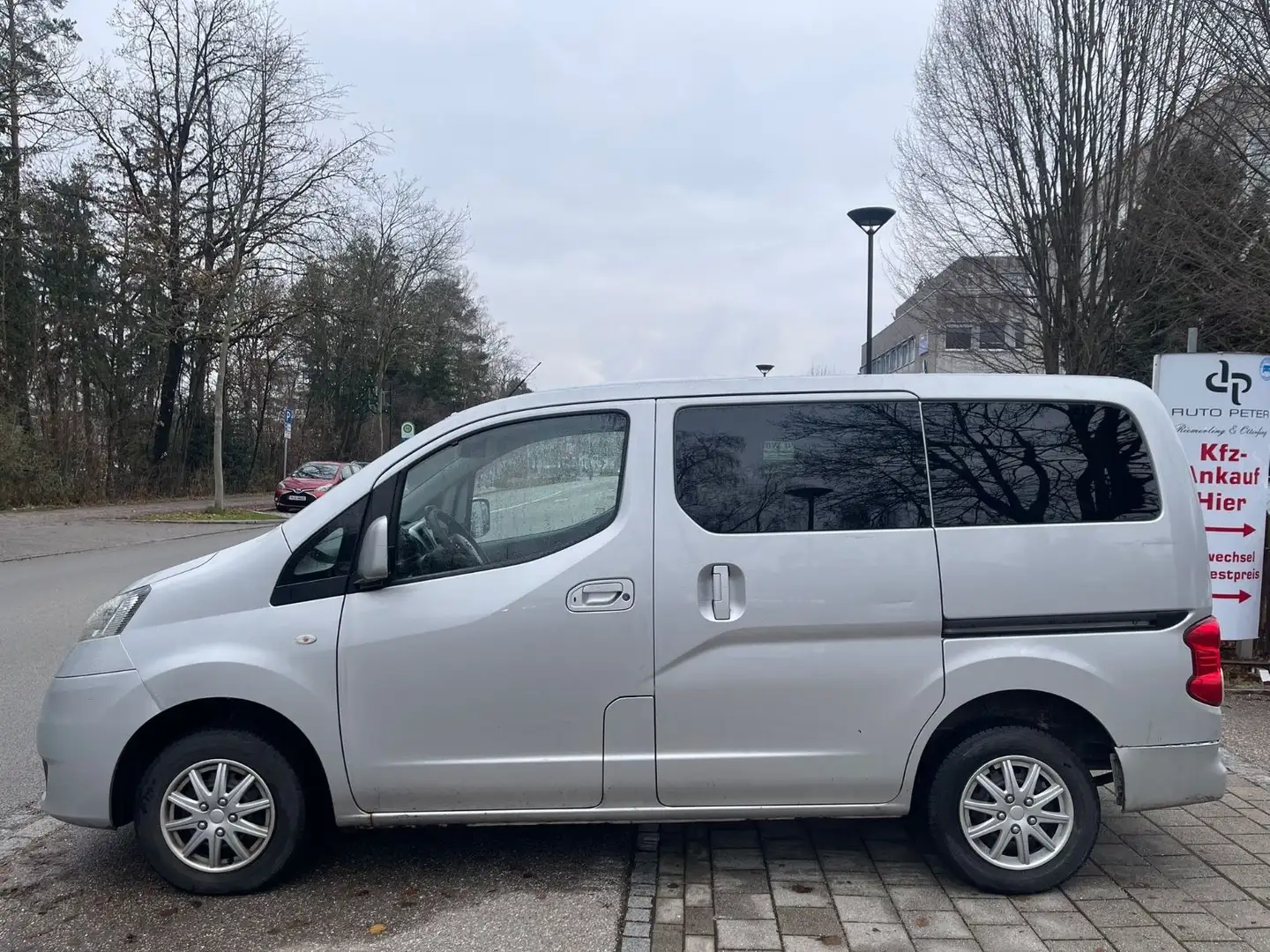 Nissan NV200 /Evalia Evalia Premium *TÜV 07/2026* Argent - 2