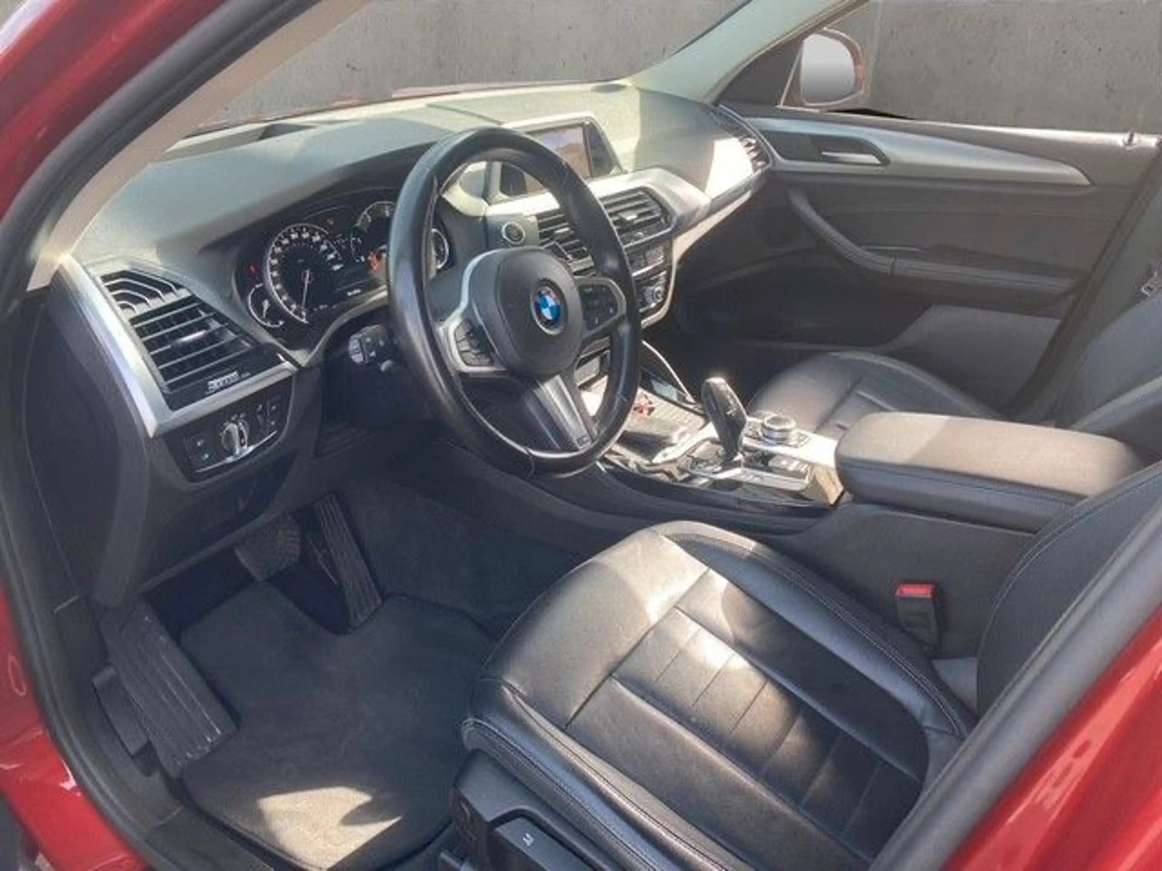 BMW X4 xDrive 25 d Advantage — photo 10