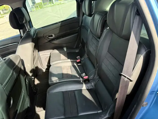 Renault Scenic view 14
