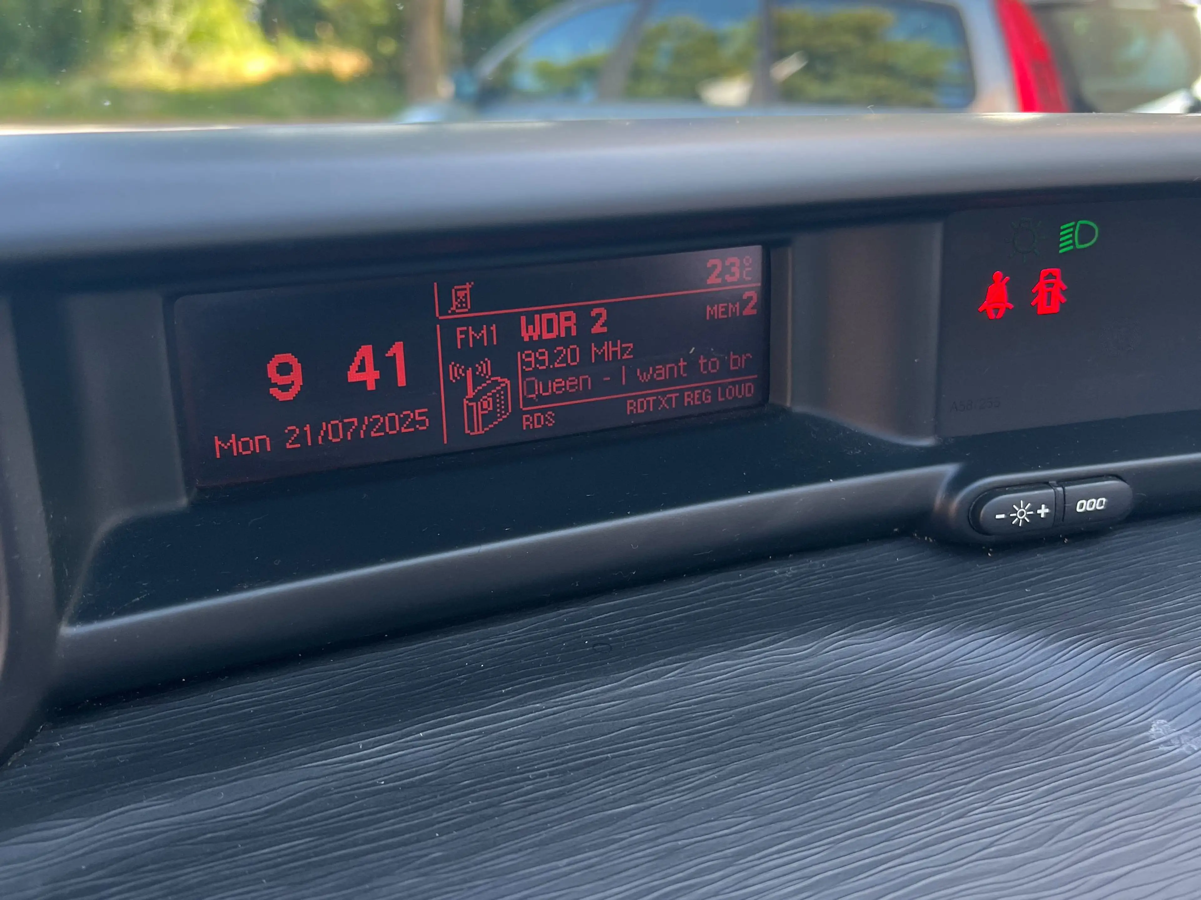 Citroen C3 Picasso TÜV & Inspektion NEU - Klimaanlage — photo 15